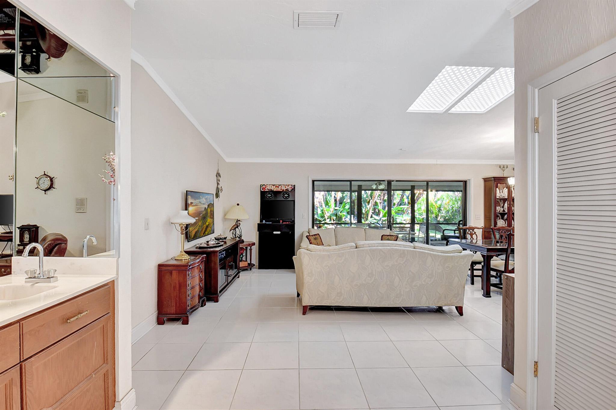 2327 SW 23rd Cranbrook Drive