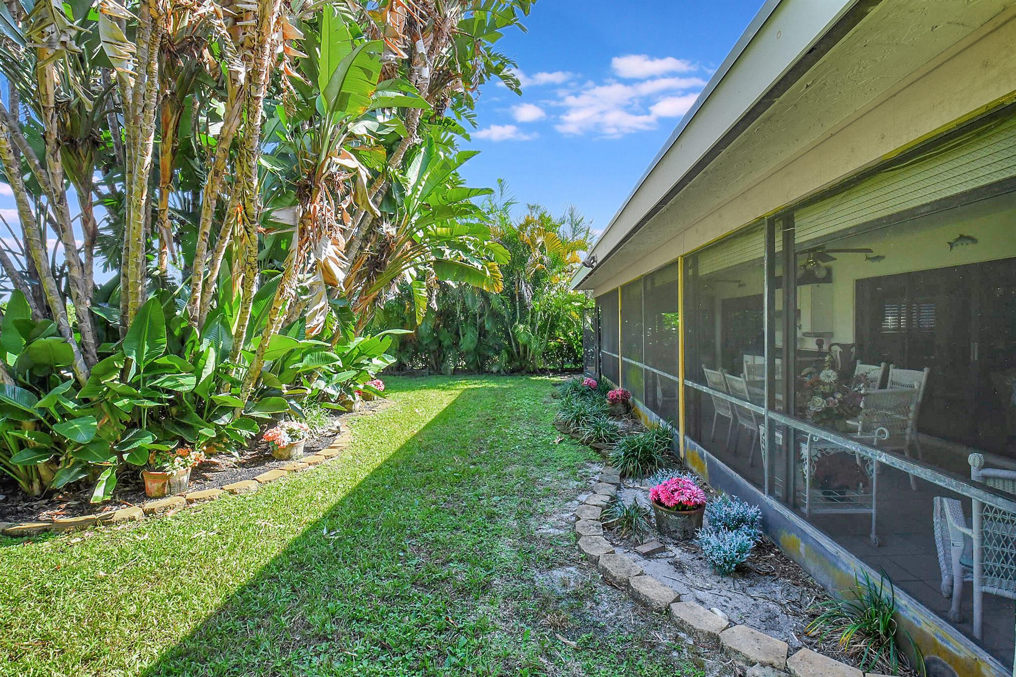 2327 SW 23rd Cranbrook Drive