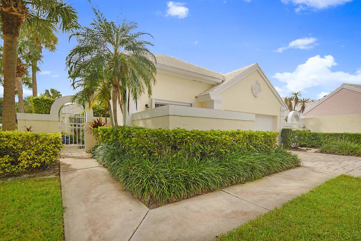 14 Wyndham Lane