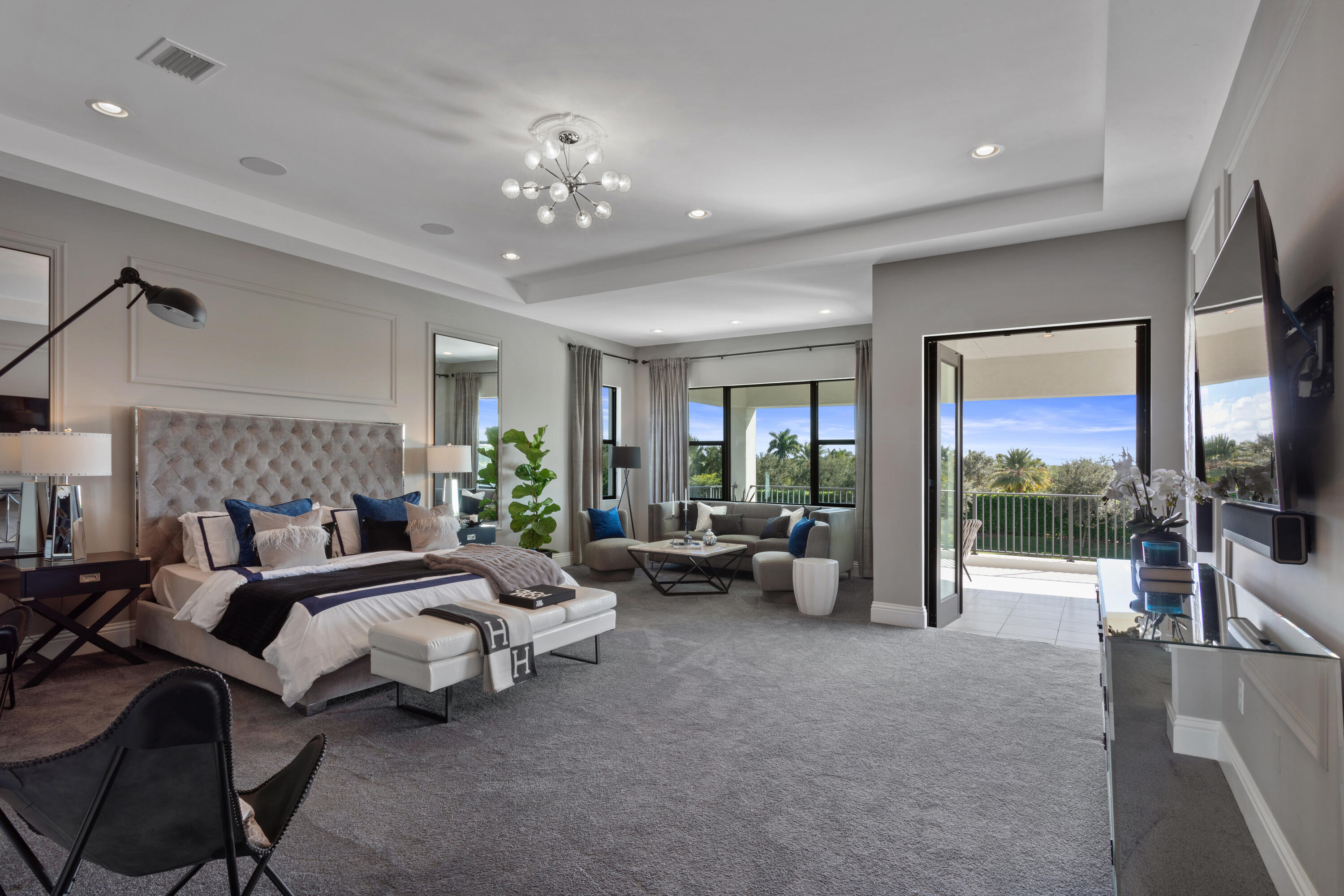 9578 Labelle Court