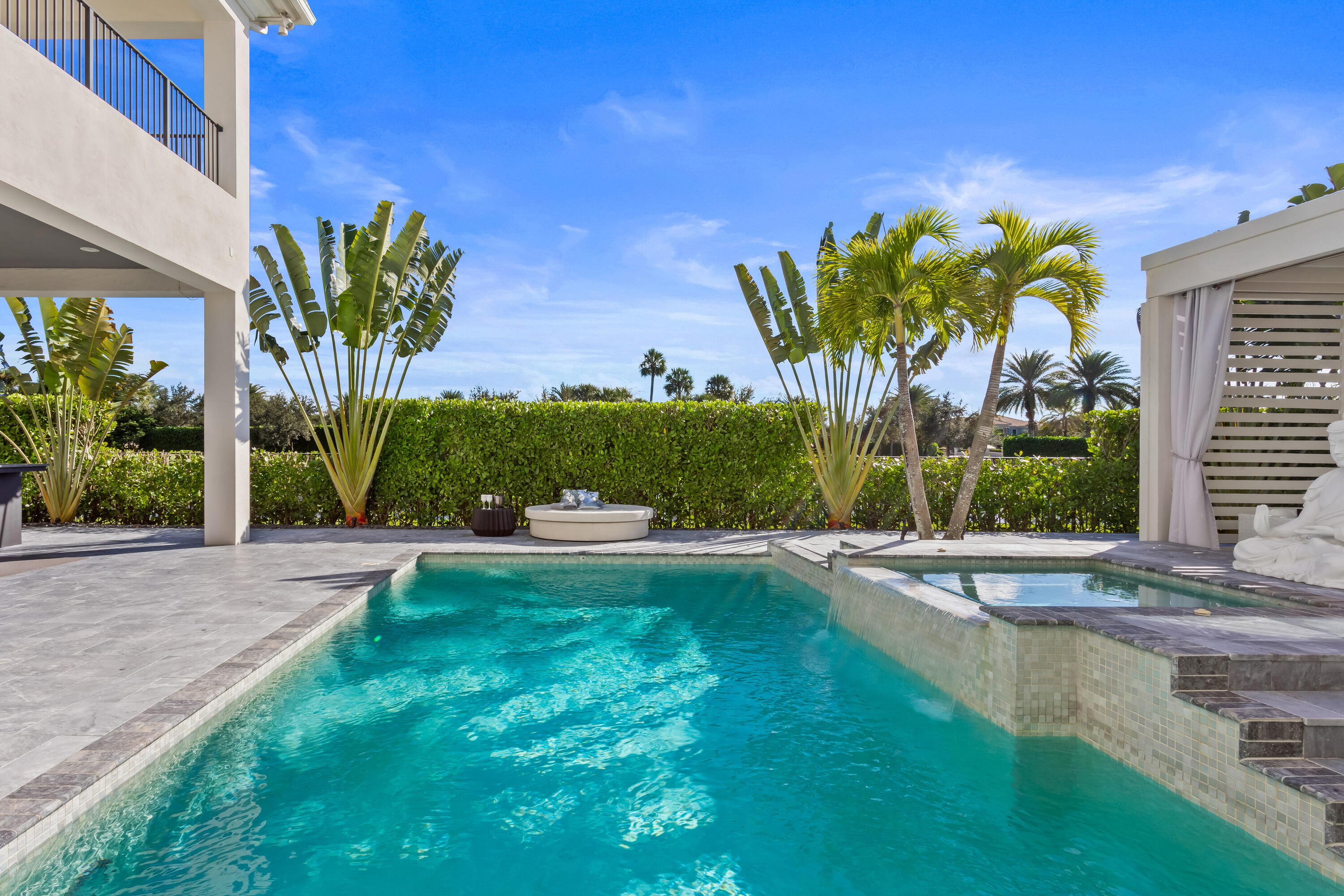 9578 Labelle Court