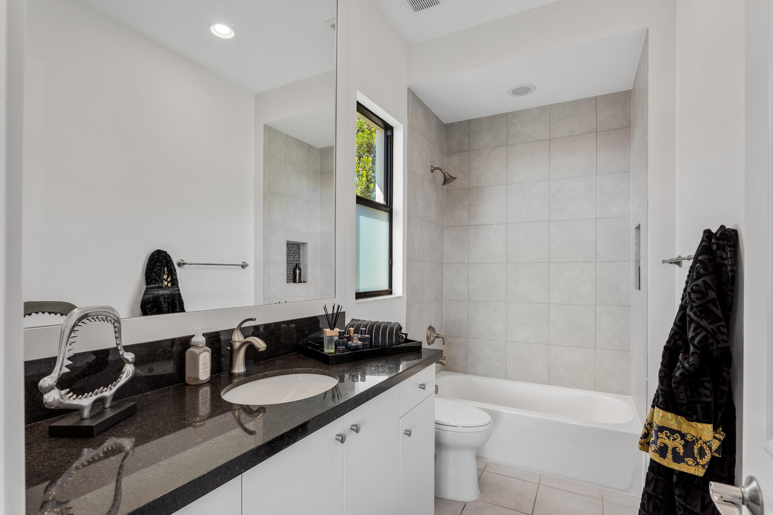 9578 Labelle Court