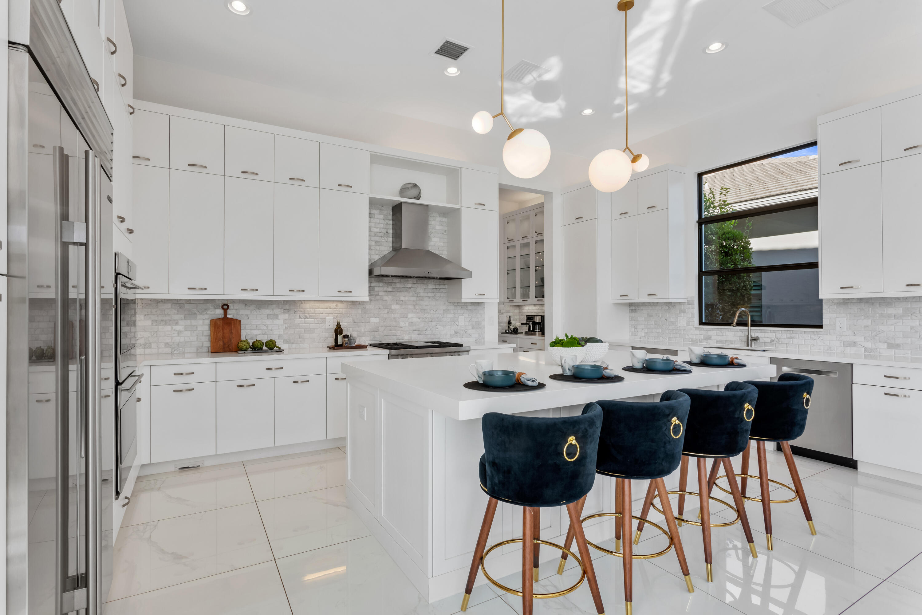 9578 Labelle Court