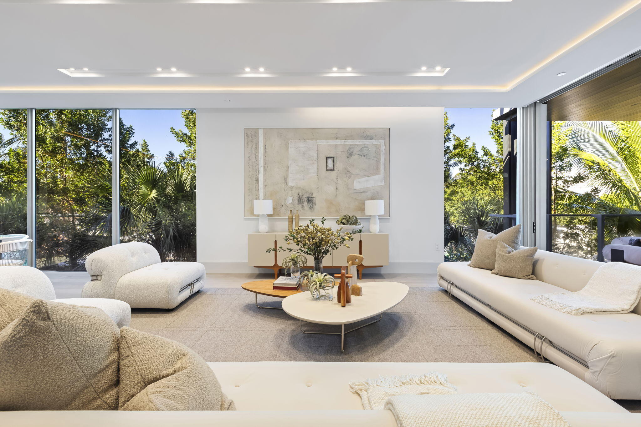 1901 S Ocean Boulevard 9