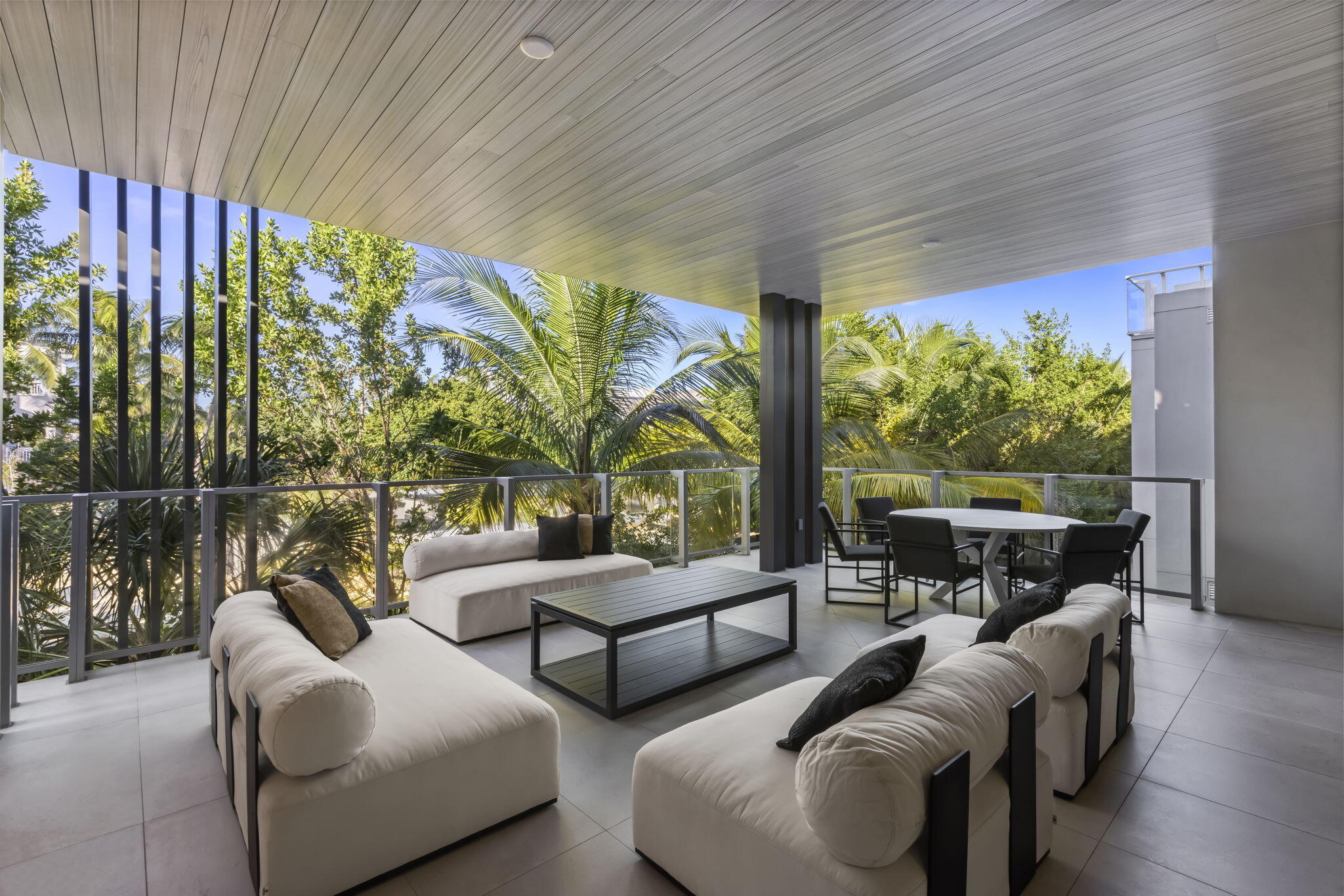 1901 S Ocean Boulevard 9