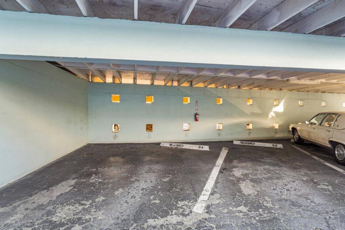 222 N Federal Highway Unit: 214