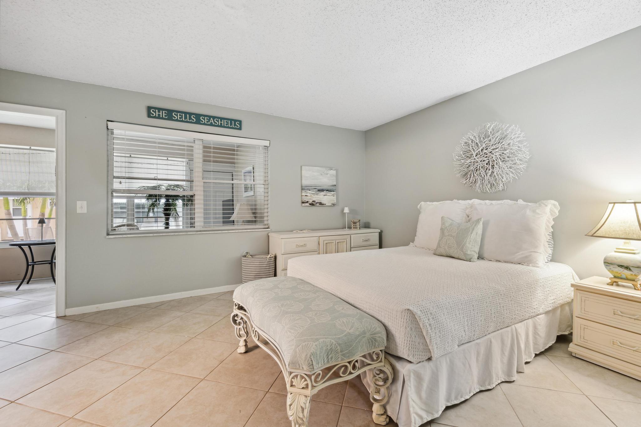 1010 E Circle Terrace B