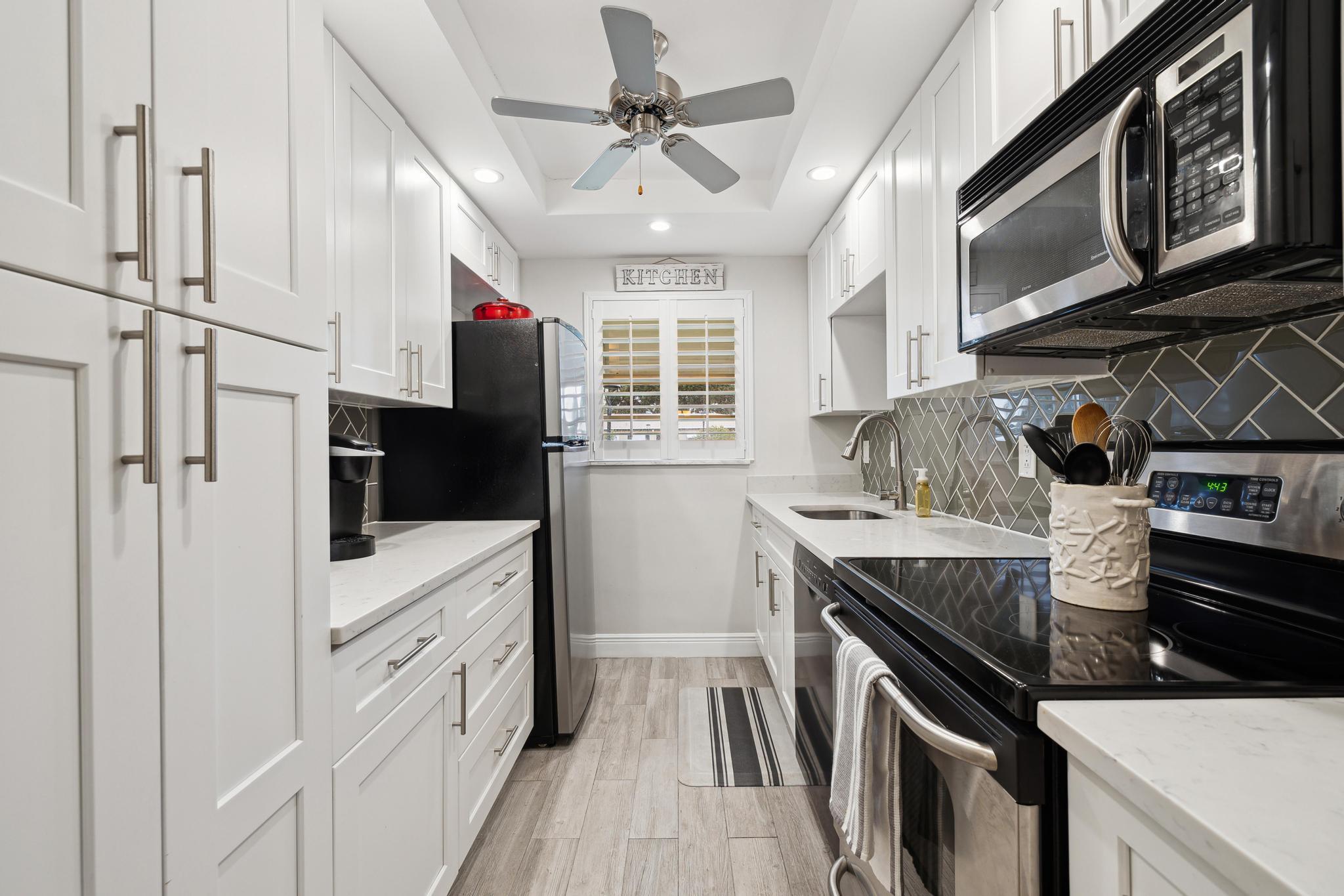 1010 E Circle Terrace B