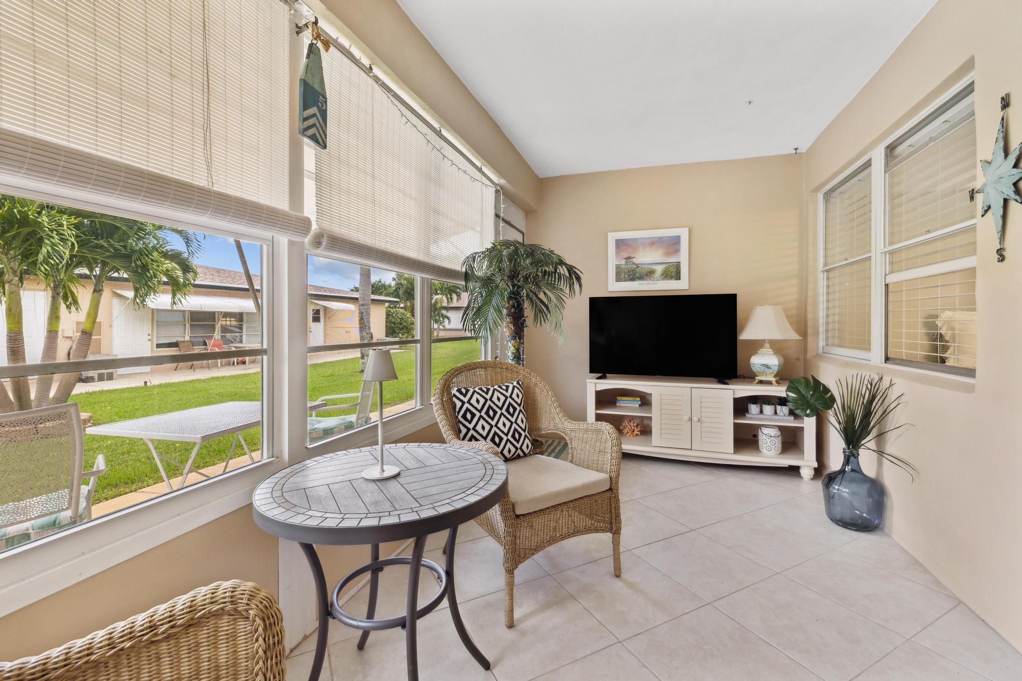 1010 E Circle Terrace B