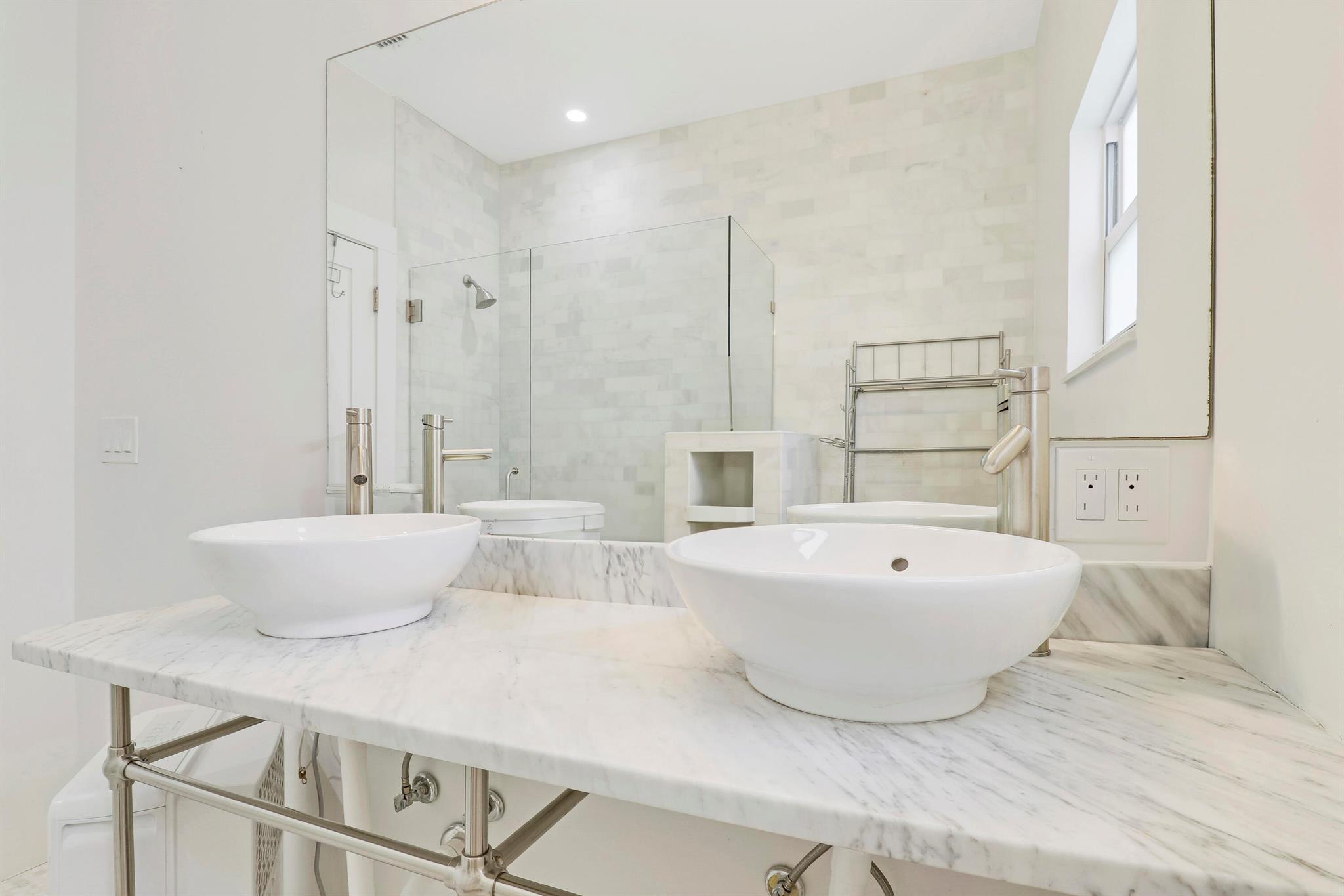 215 NE 13th Street
