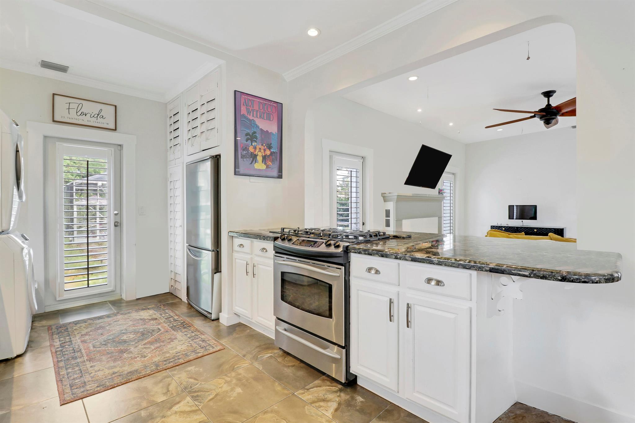 215 NE 13th Street