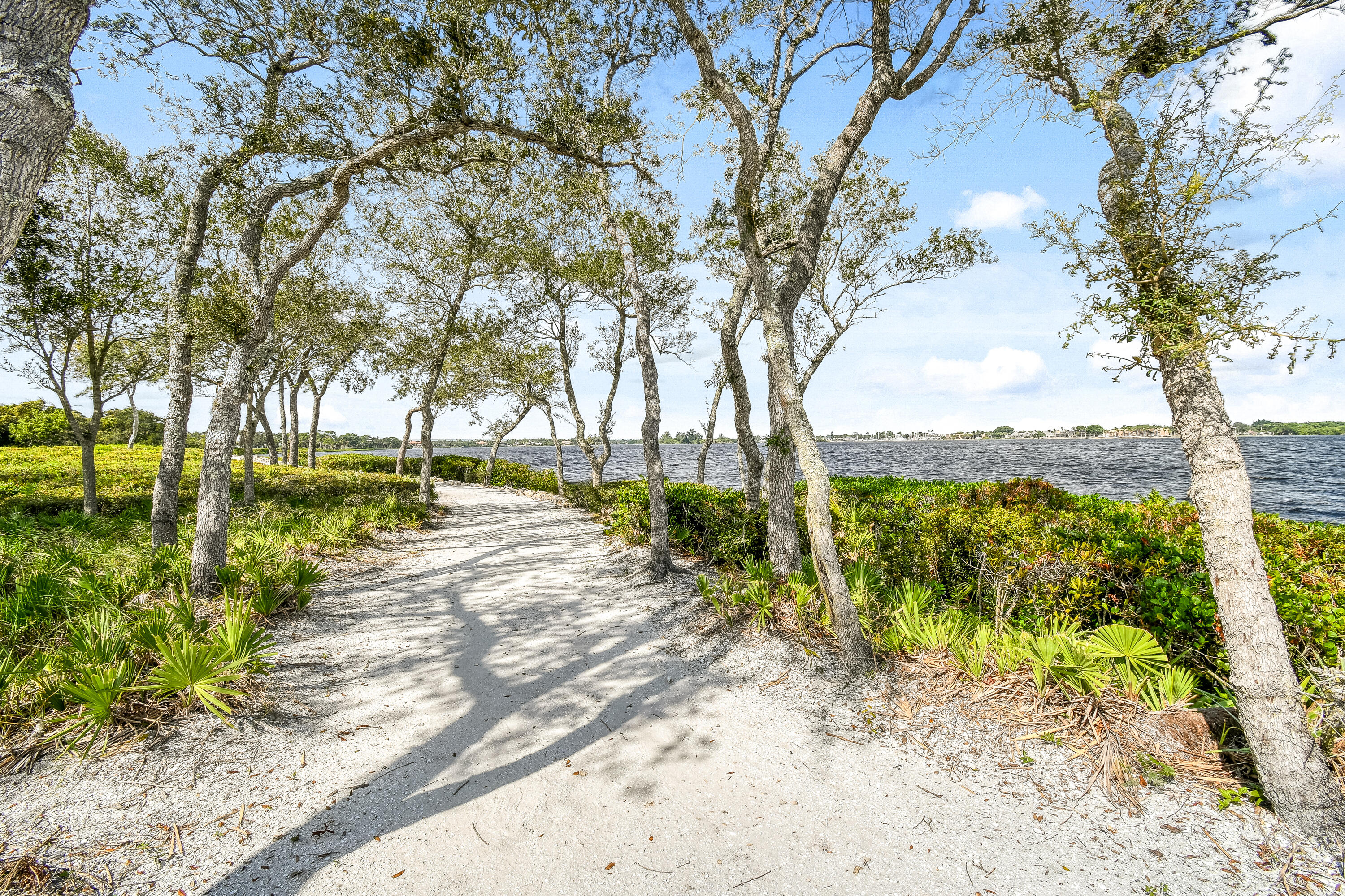 12394 Harbour Ridge Boulevard 5-5