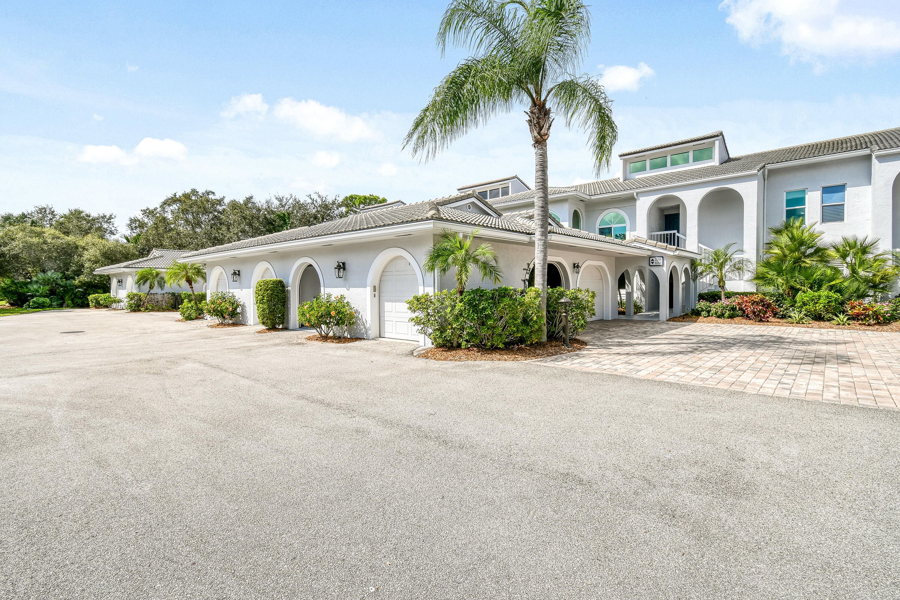 12394 Harbour Ridge Boulevard 5-5