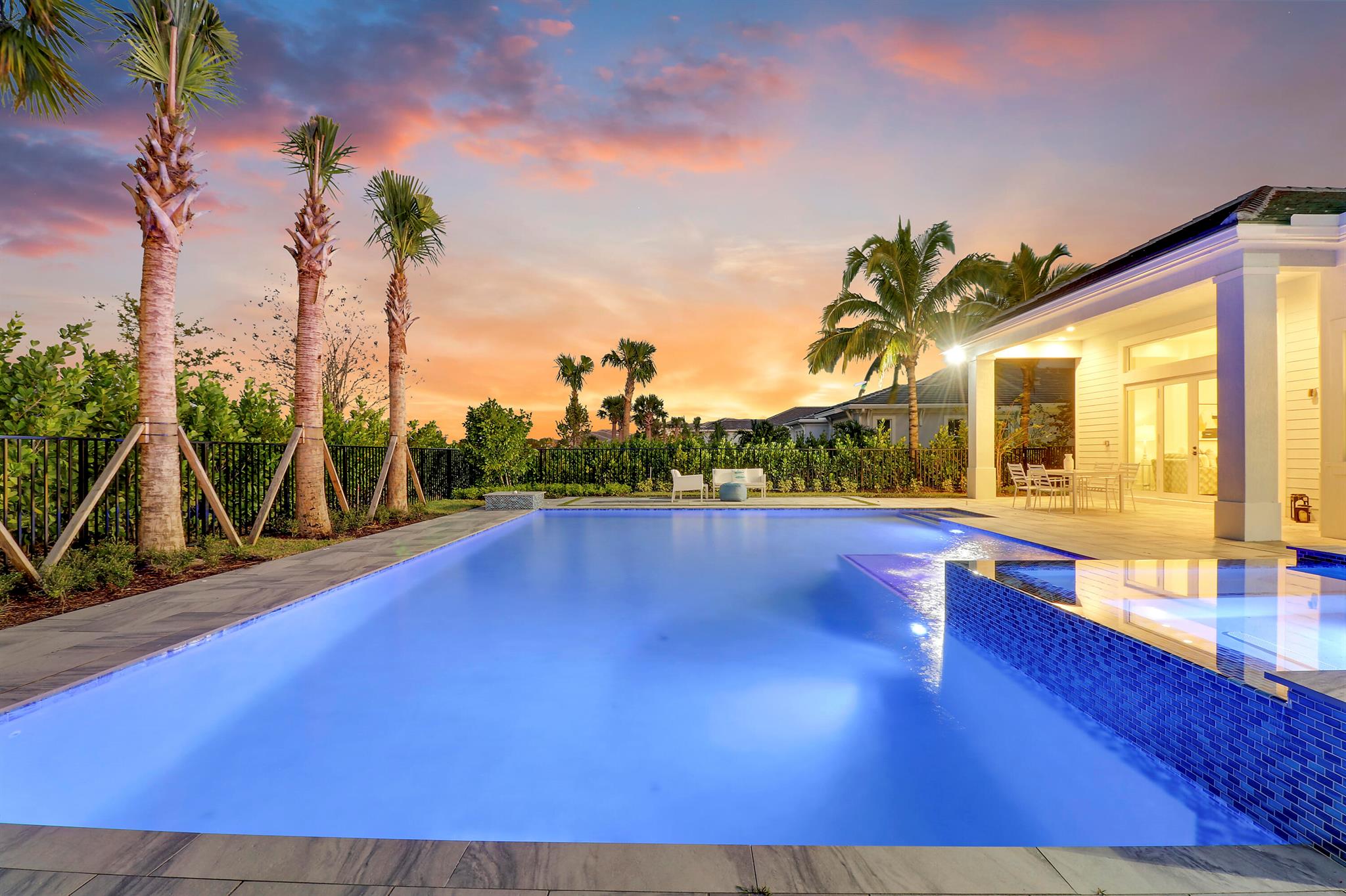 9194 Crestview Circle