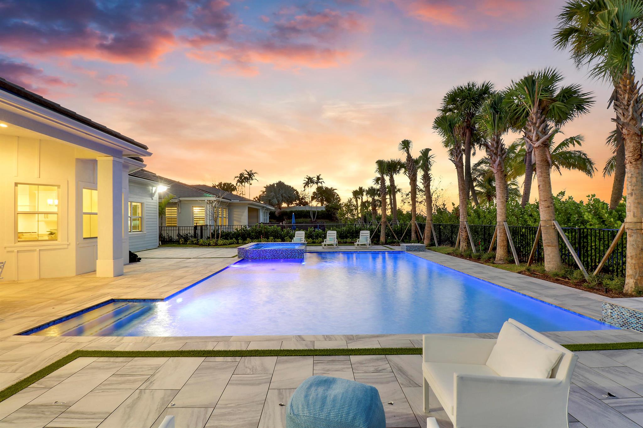 9194 Crestview Circle