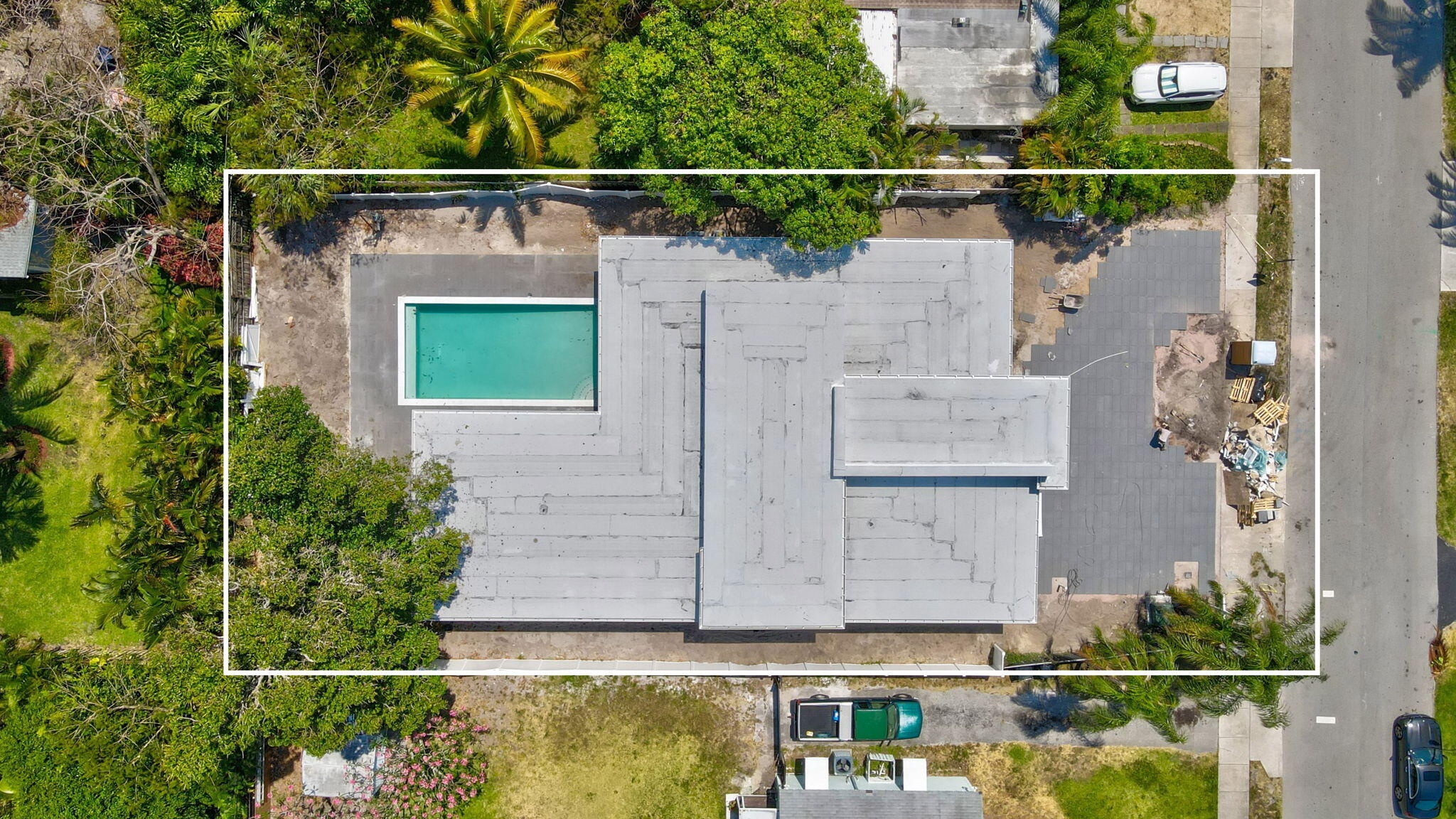 251 NE 14th Street