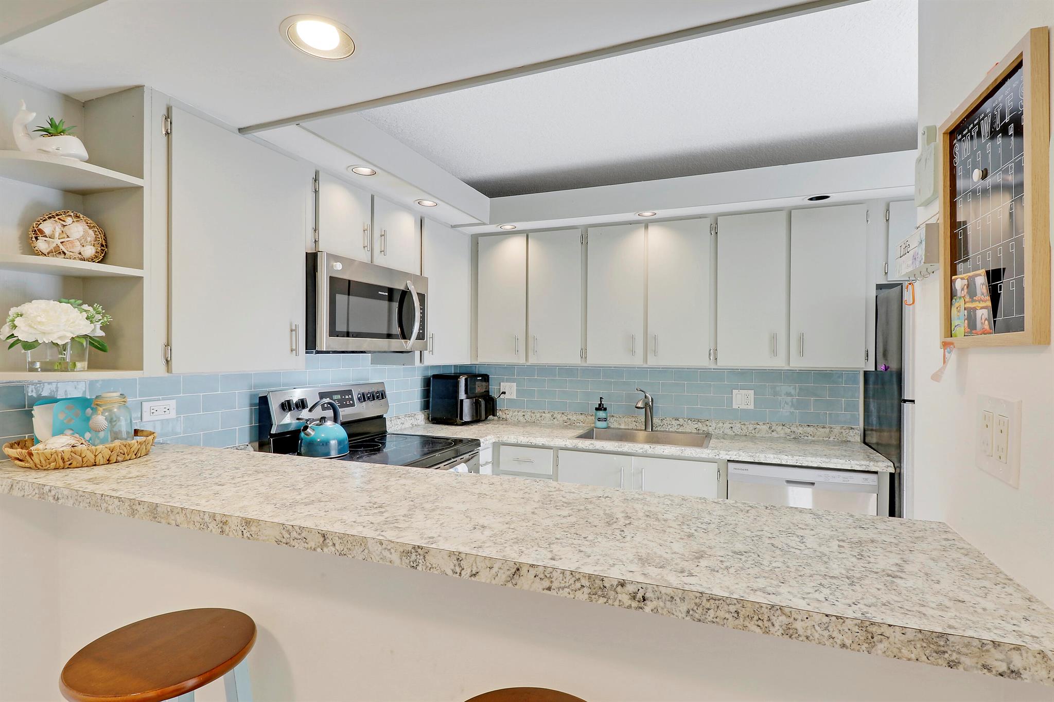 3900 County Line Road 12c