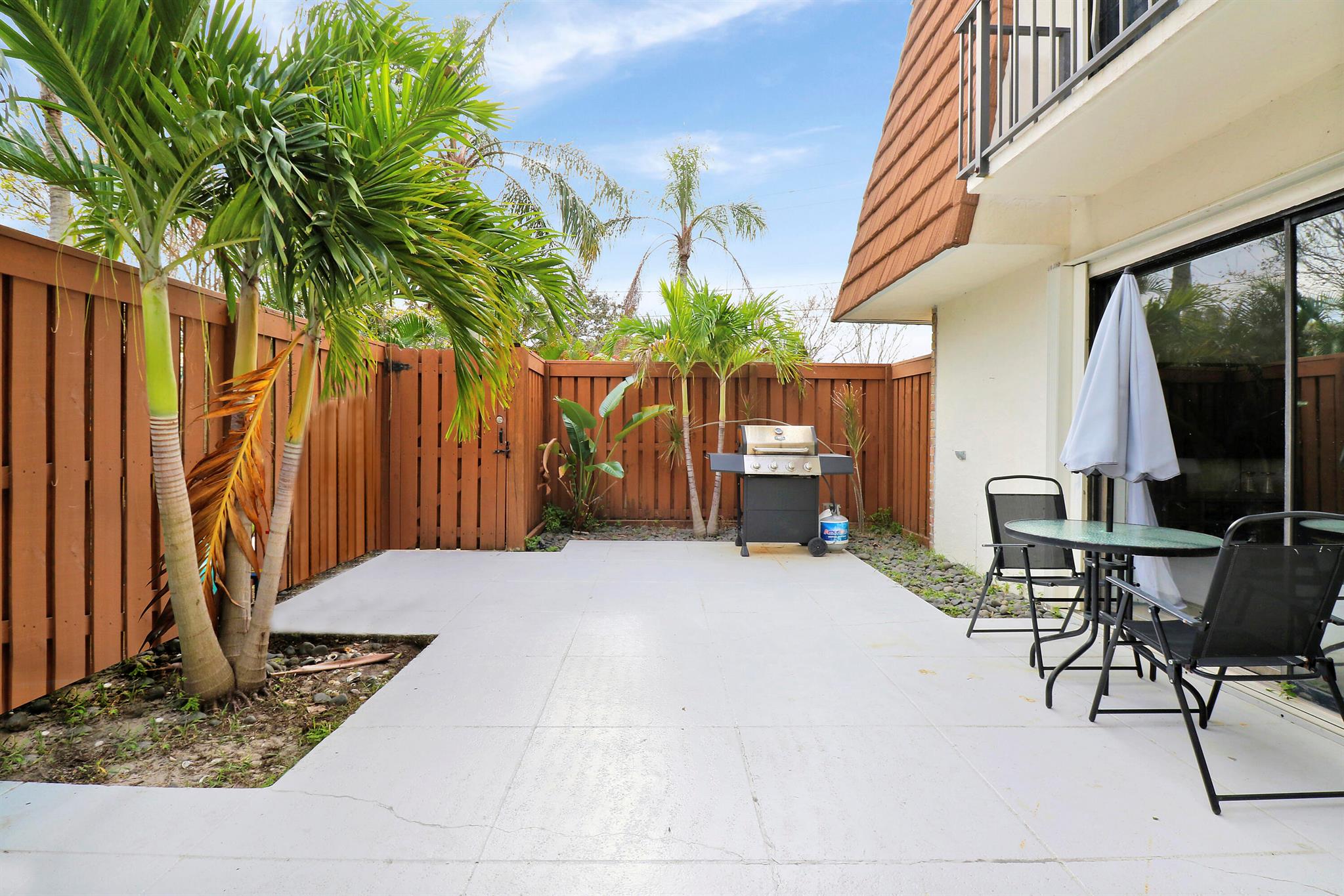 3900 County Line Road 12c