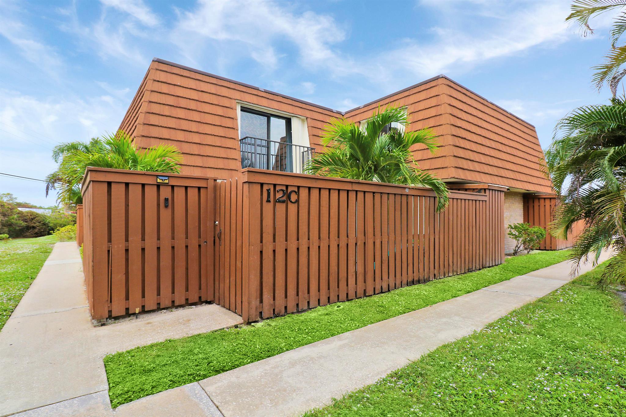 3900 County Line Road 12c