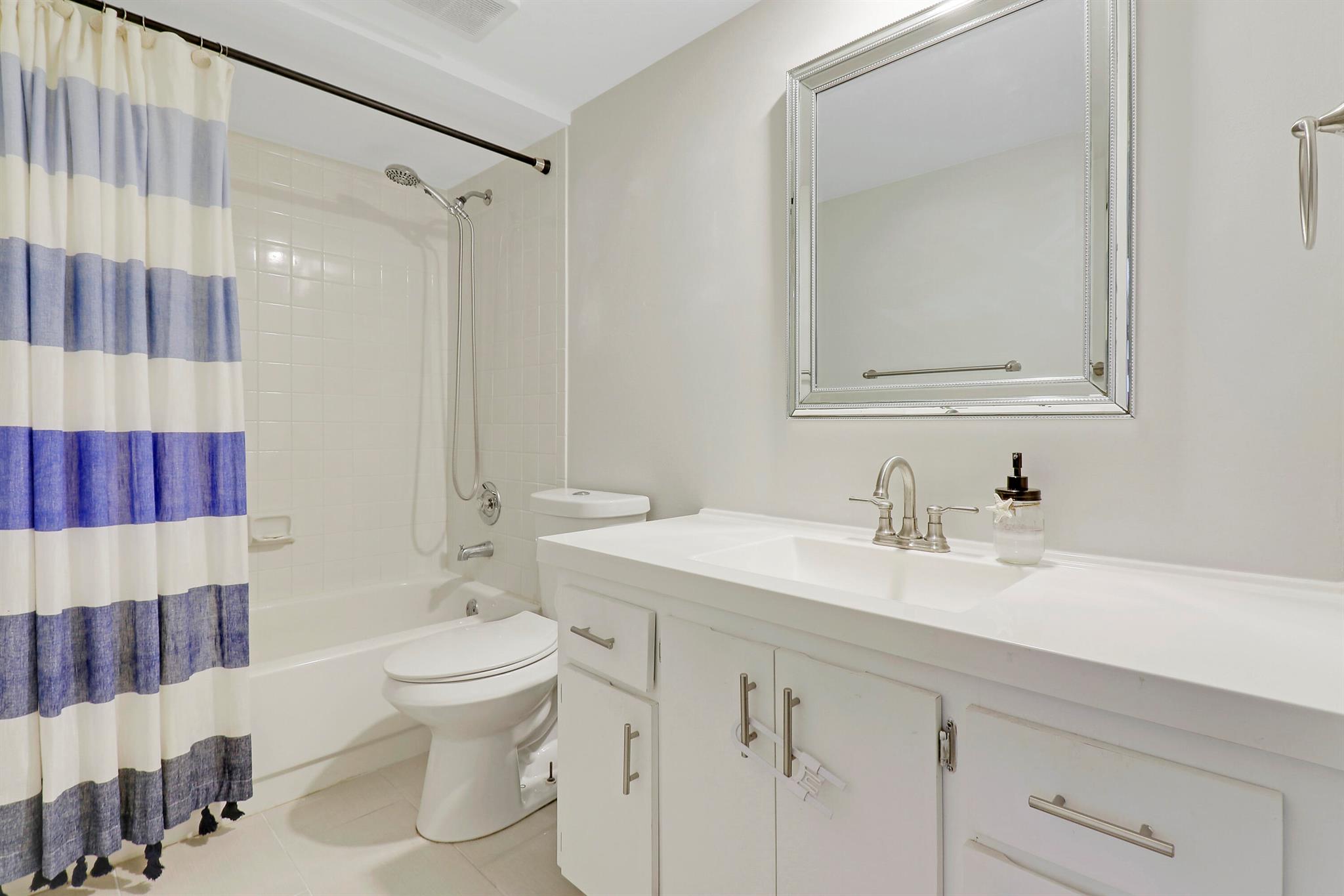 3900 County Line Road 12c