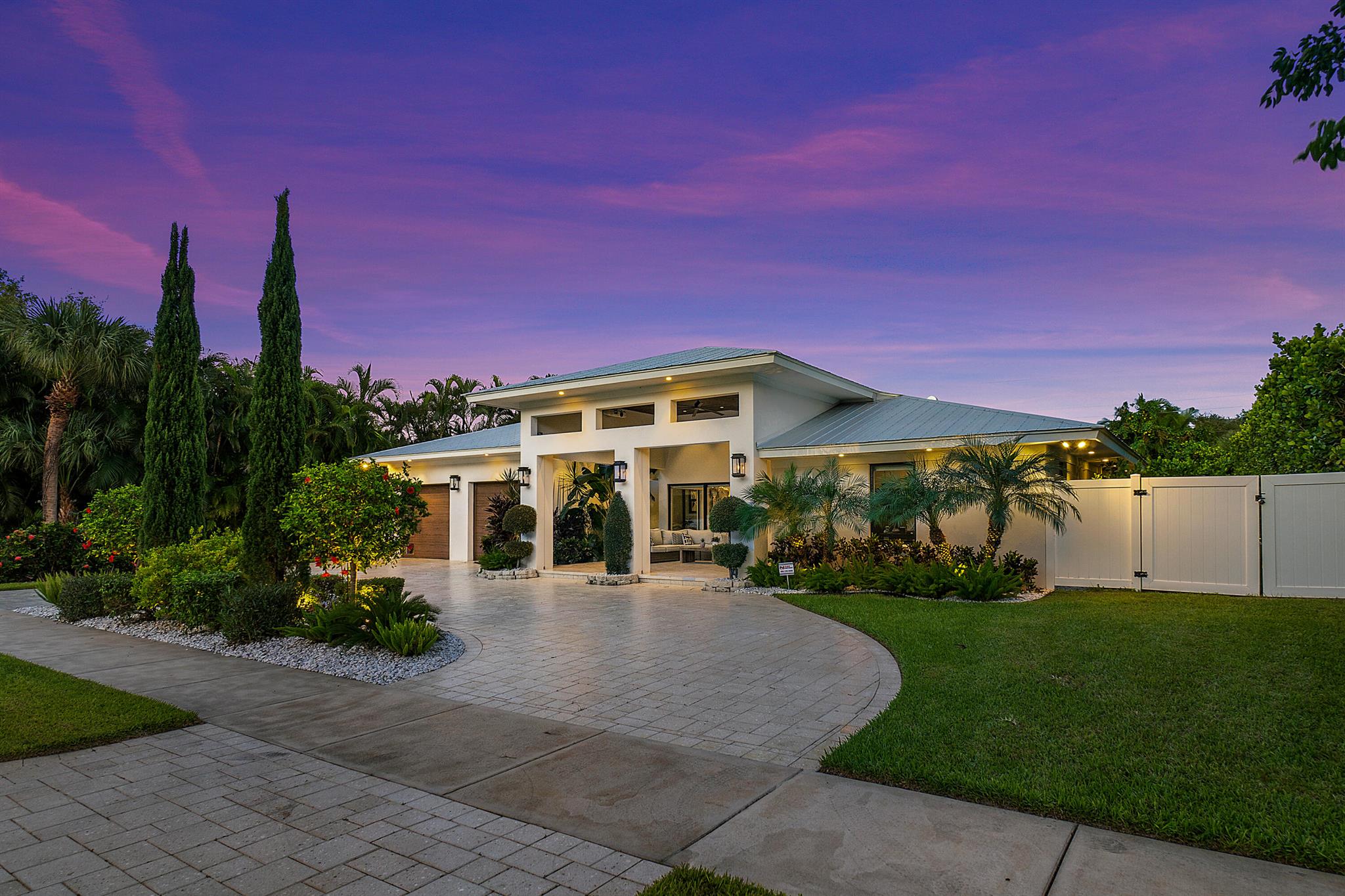 1117 Lake Drive