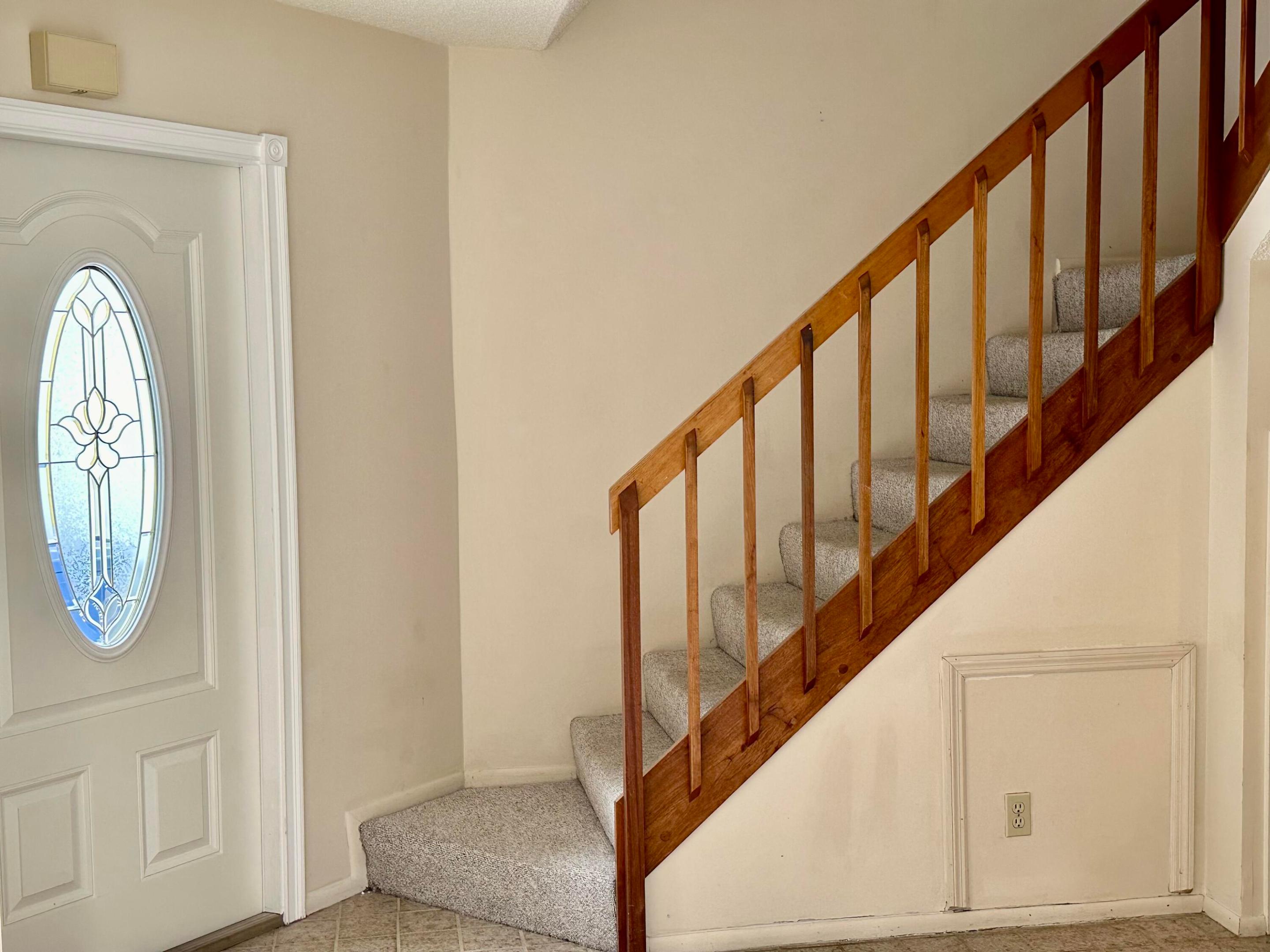 288 Seabreeze Circle