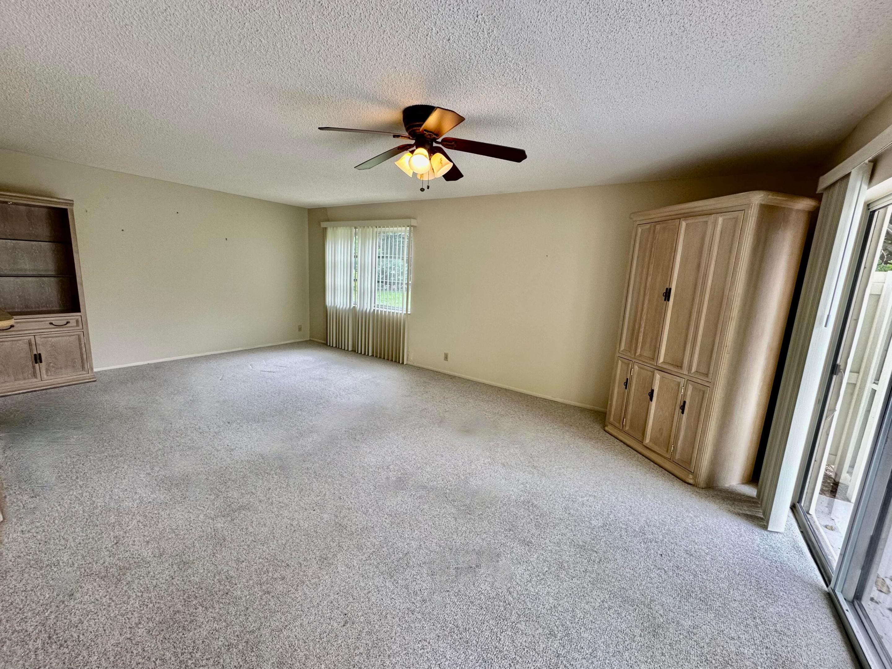 288 Seabreeze Circle
