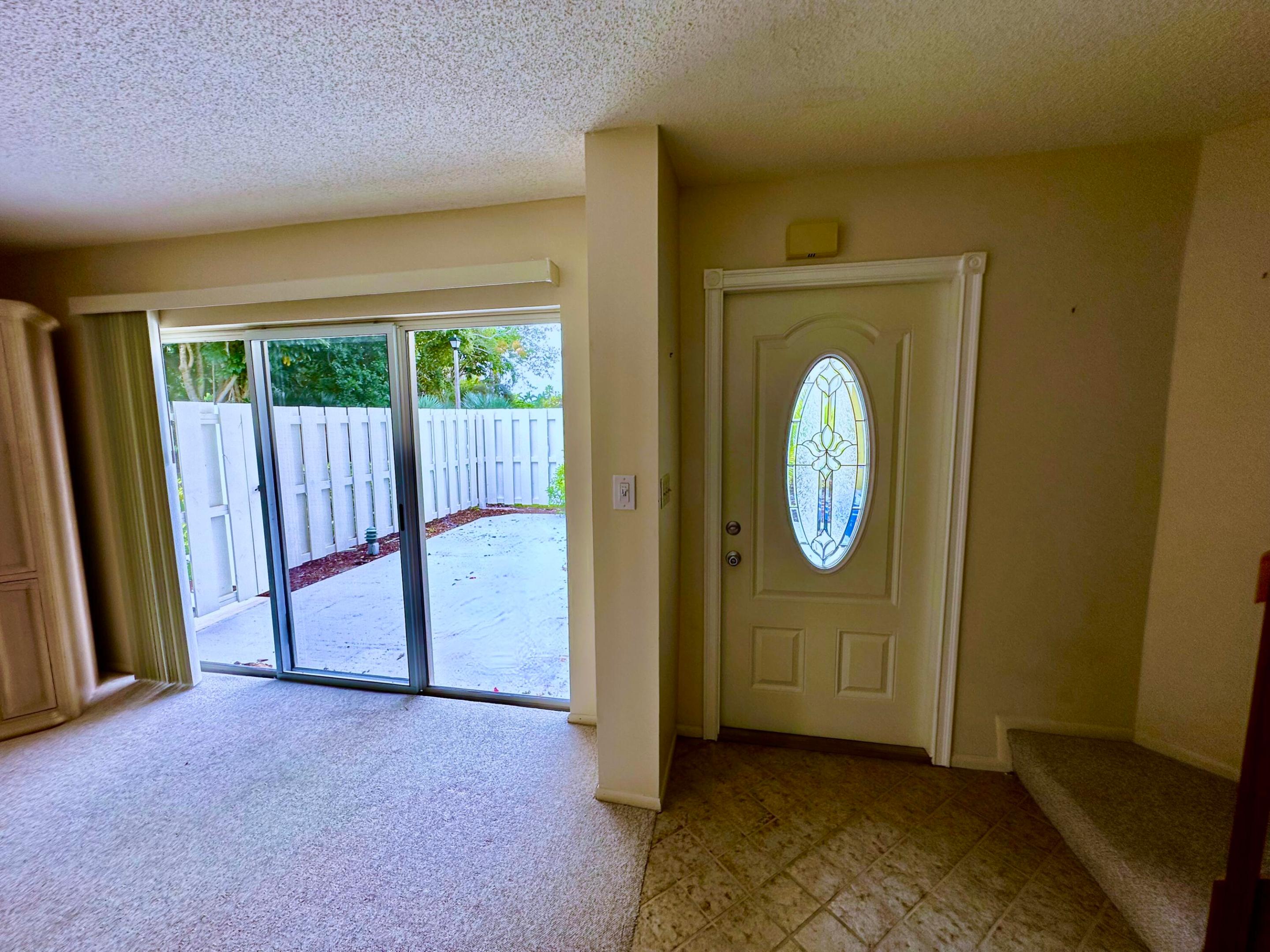 288 Seabreeze Circle