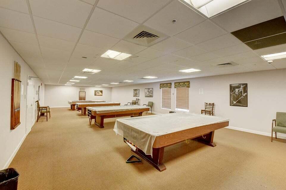 2620 NE 1st Court 308