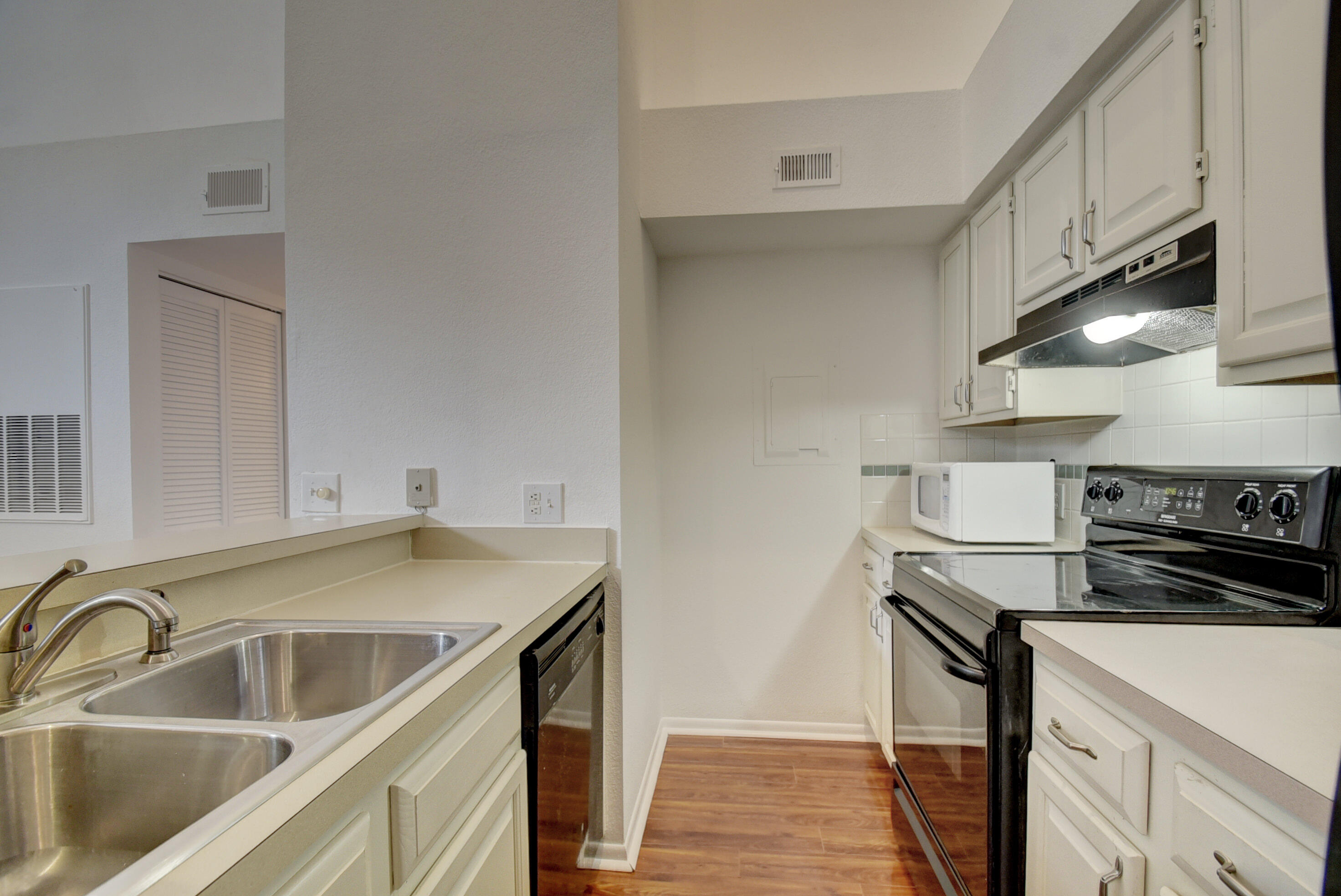 1725 Palm Cove Boulevard Unit: 2-302