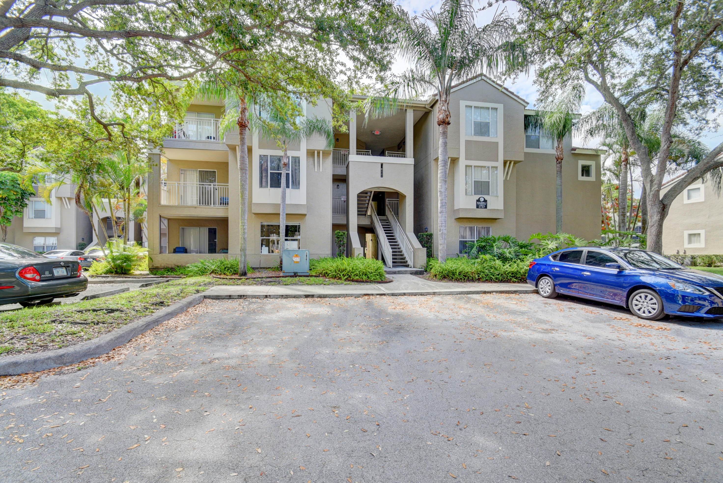 1725 Palm Cove Boulevard Unit: 2-302