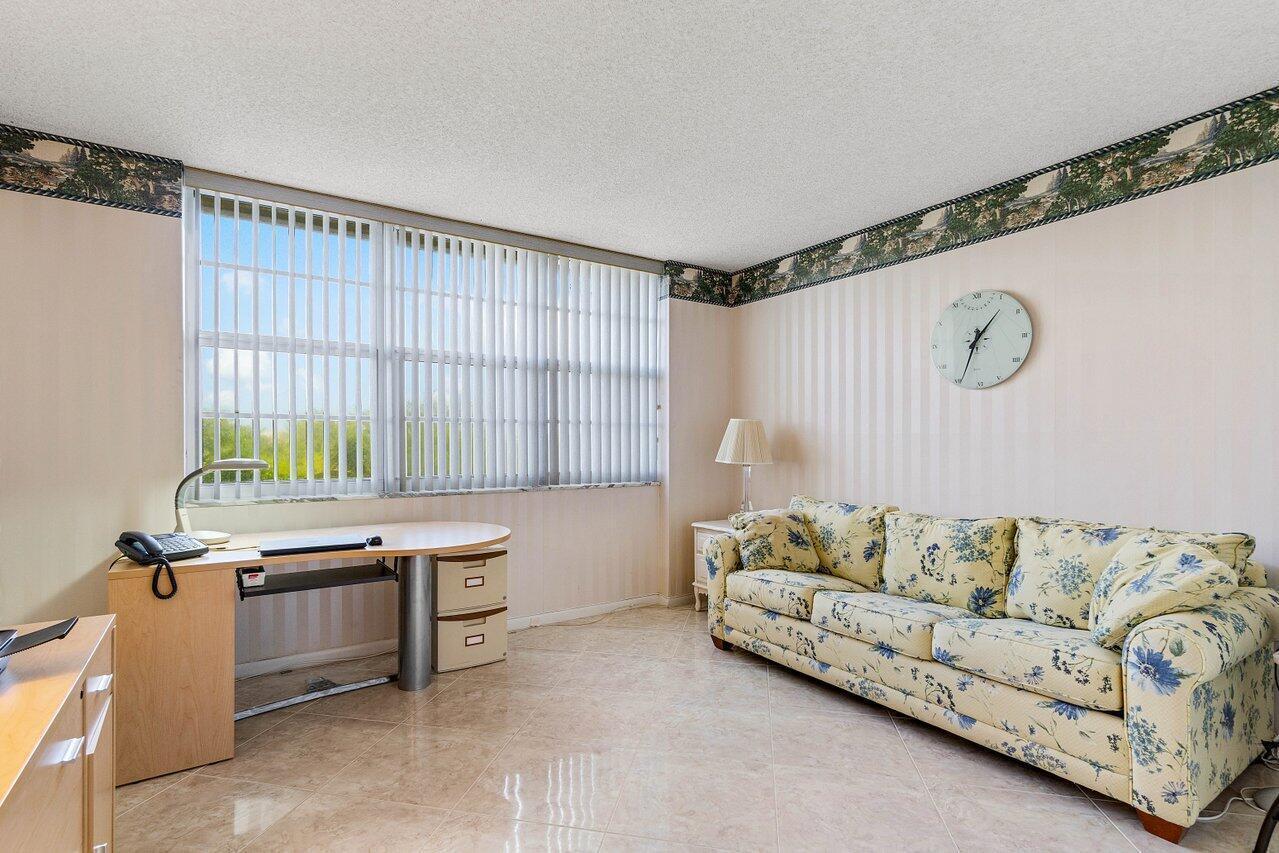 2121 N Ocean Boulevard 502w