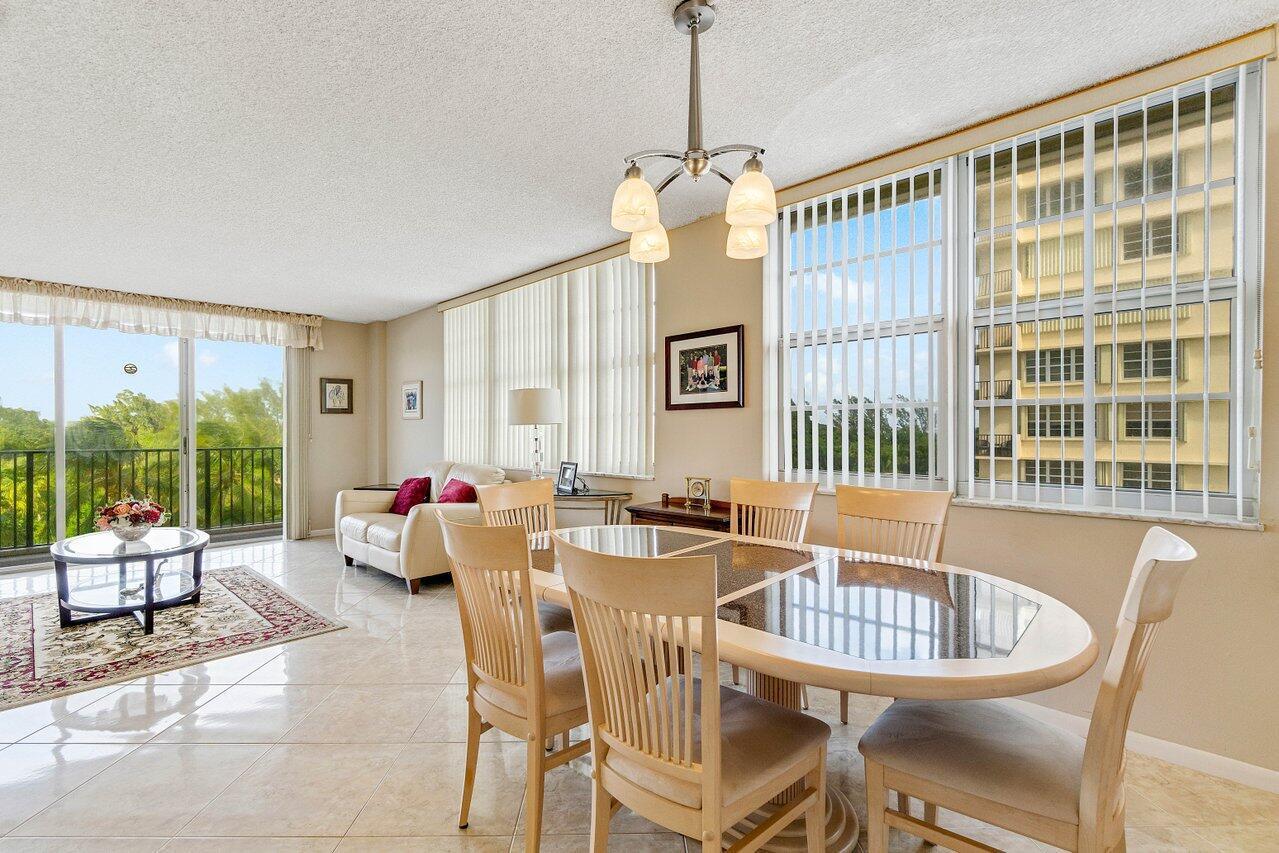 2121 N Ocean Boulevard 502w