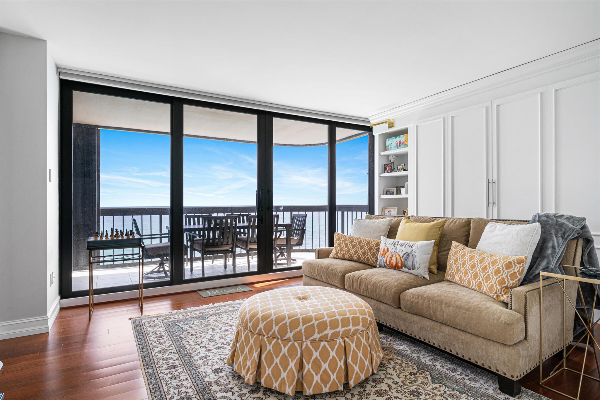 5380 N Ocean Drive 19d