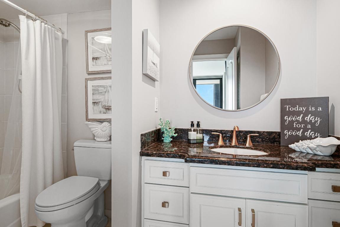 5380 N Ocean Drive 19d