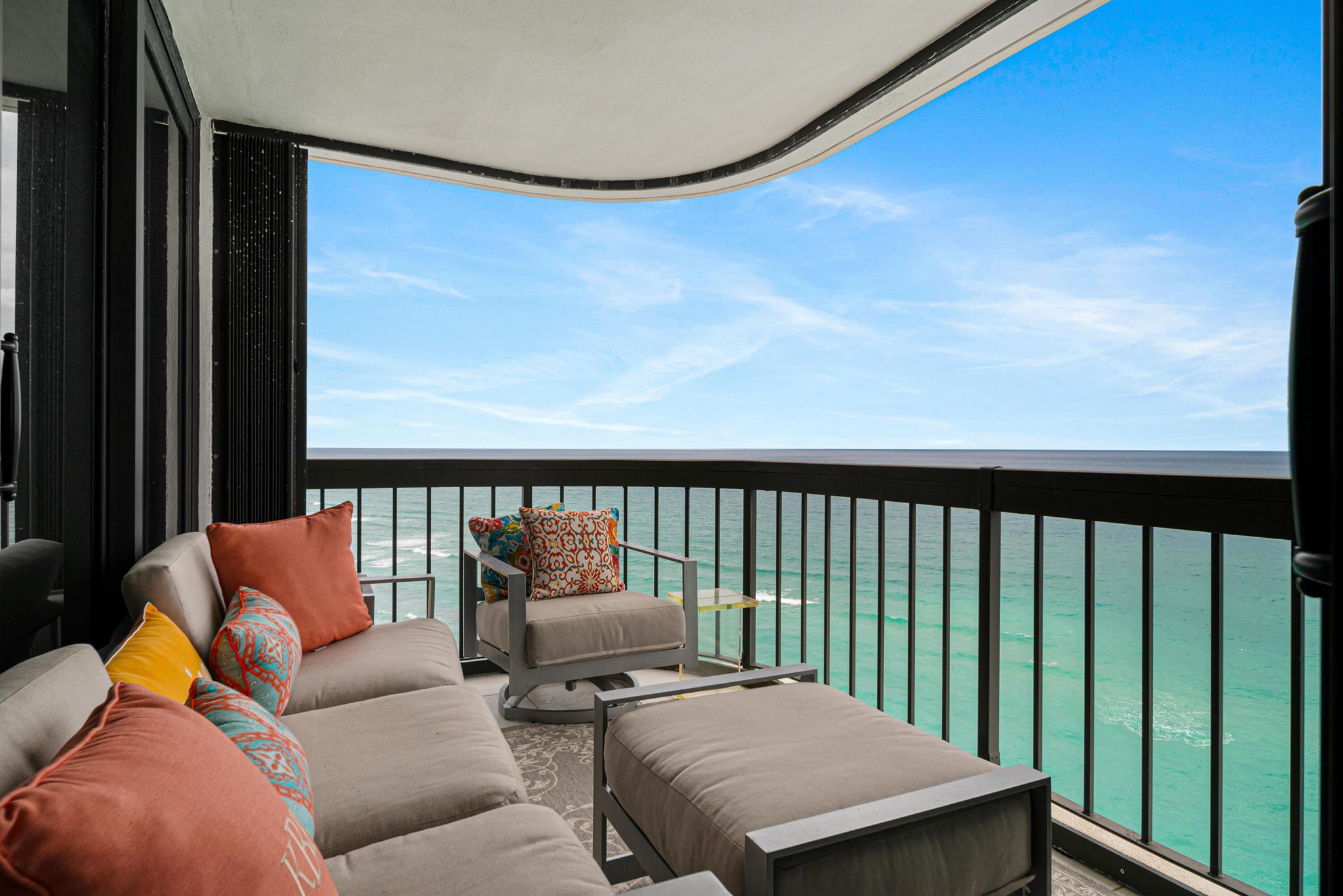 5380 N Ocean Drive 19d