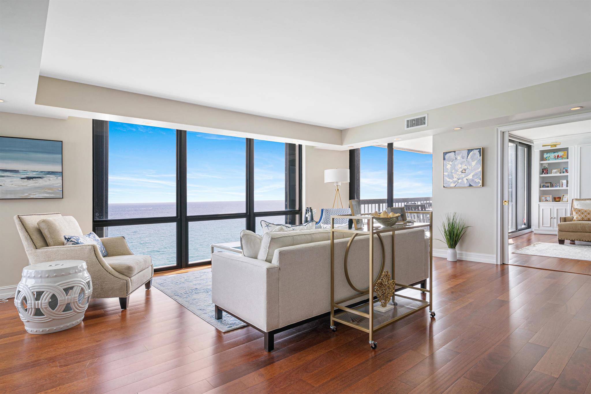 5380 N Ocean Drive 19d