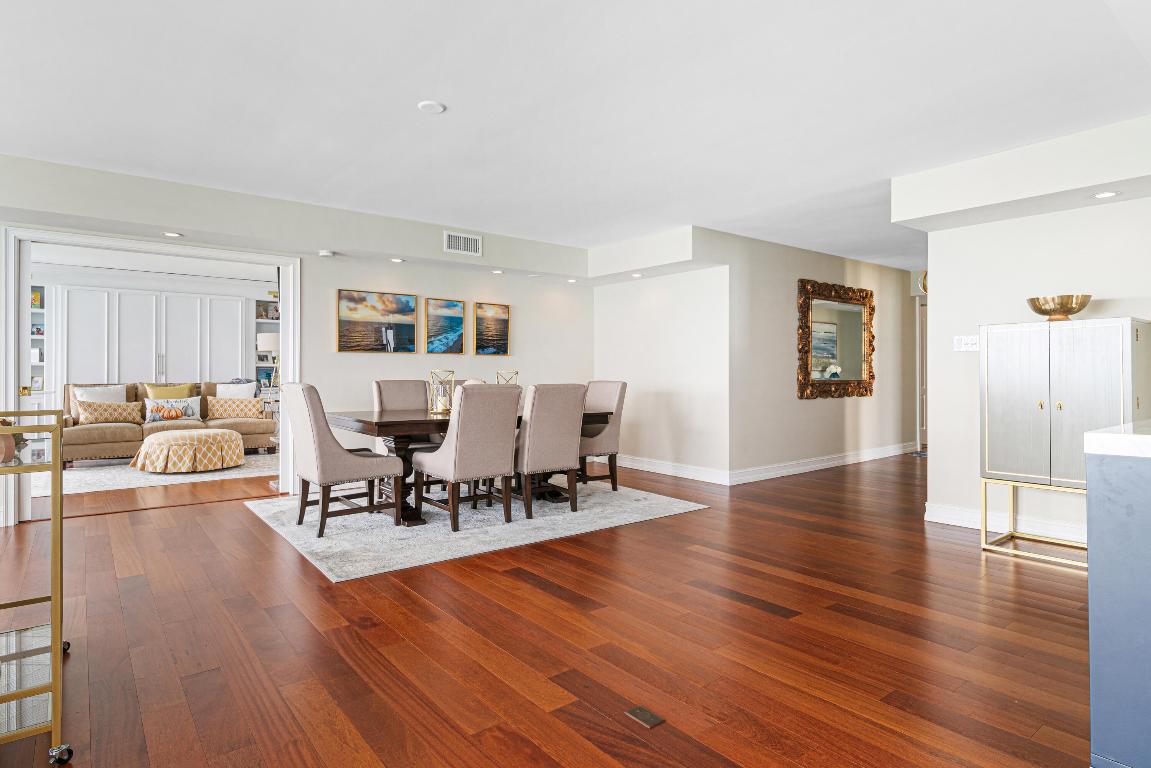 5380 N Ocean Drive 19d