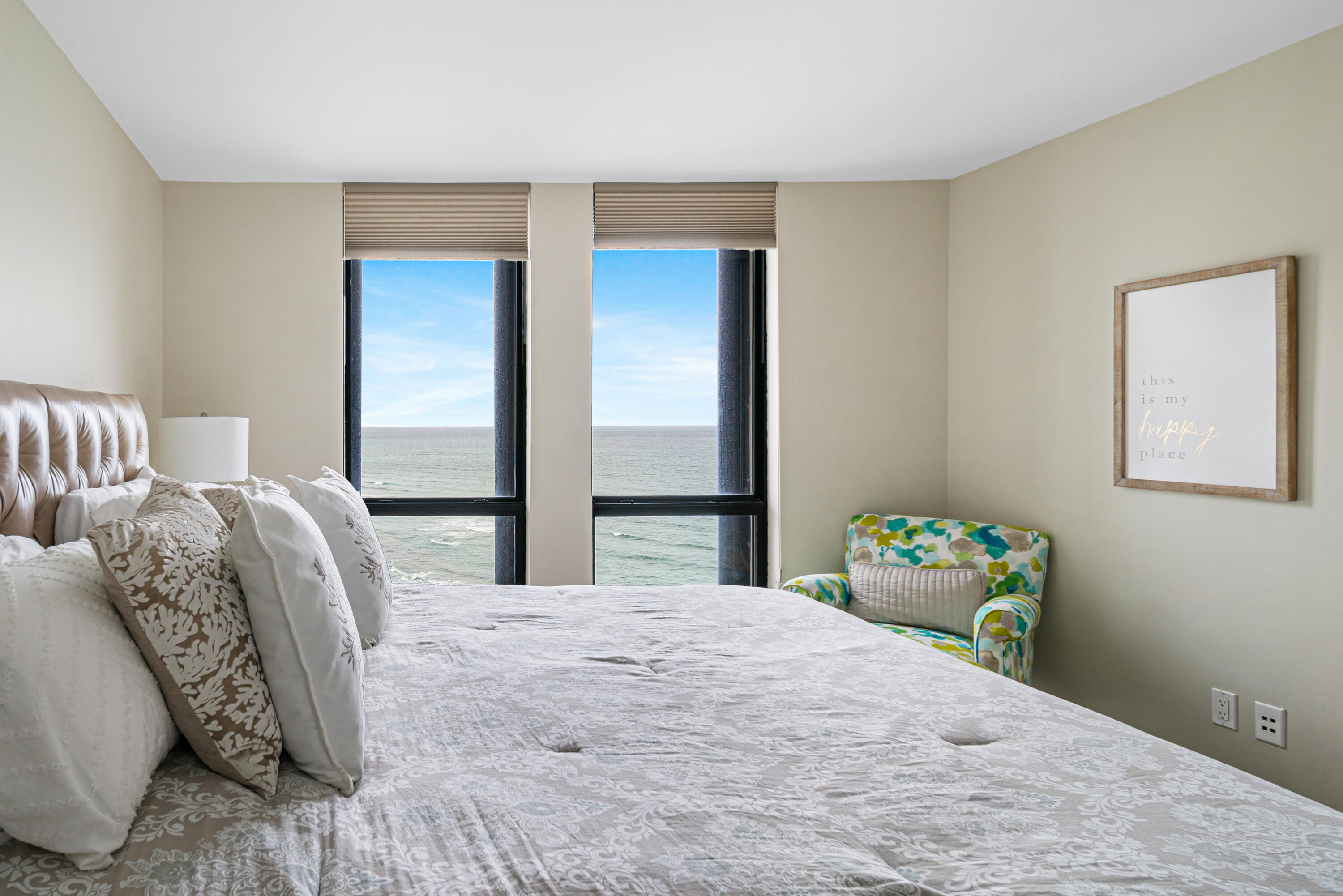 5380 N Ocean Drive 19d