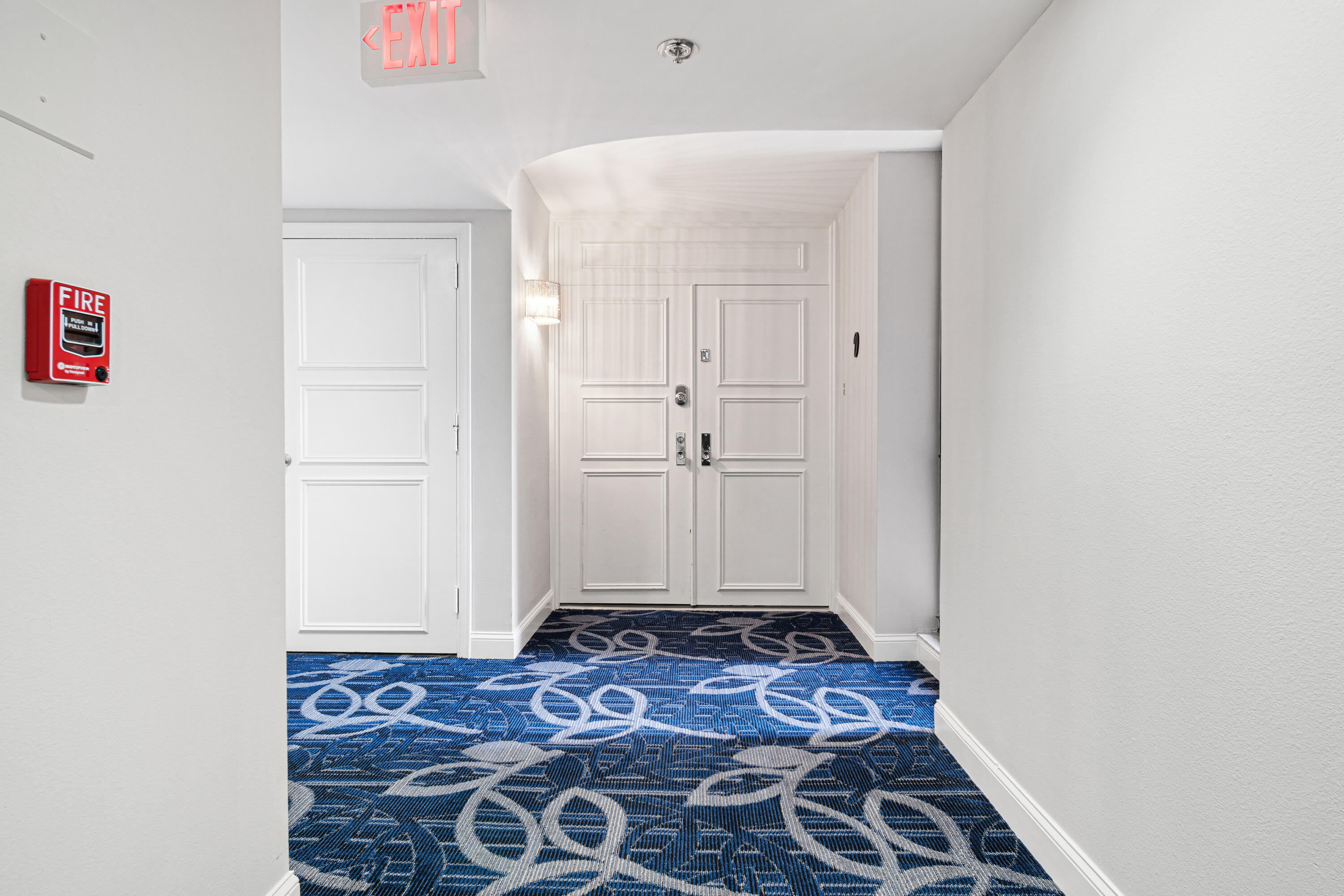 5380 N Ocean Drive 19d