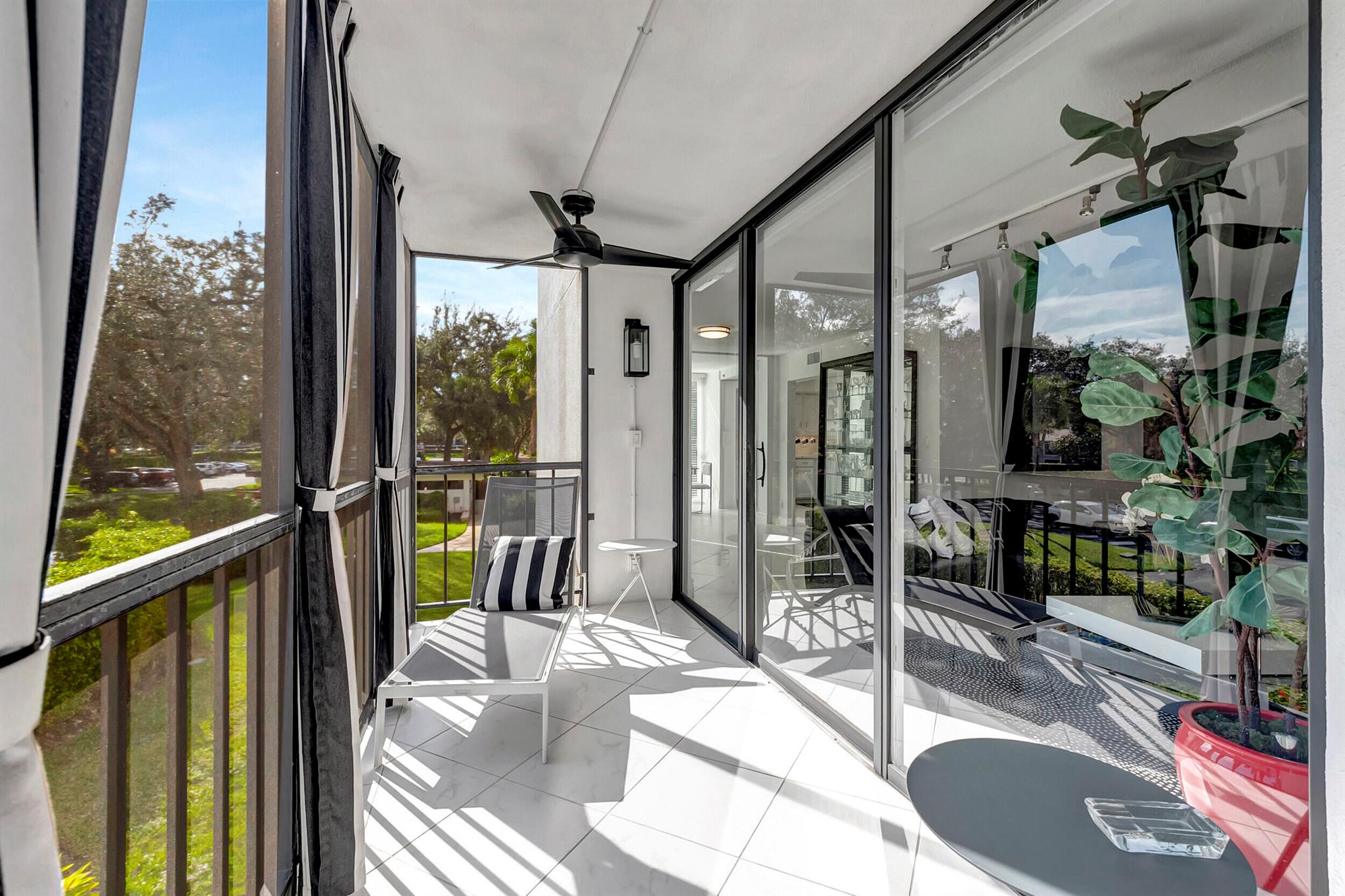 7847 Lakeside Boulevard 1022