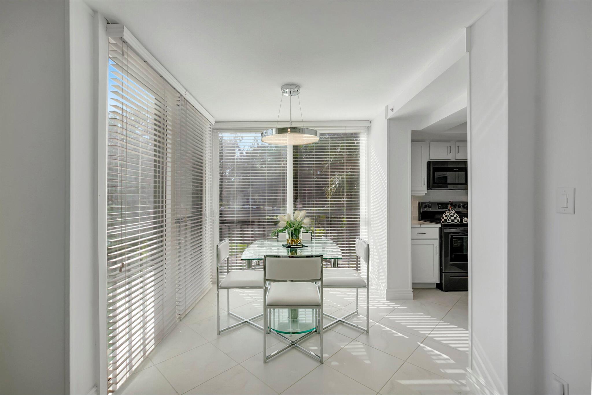 7847 Lakeside Boulevard 1022