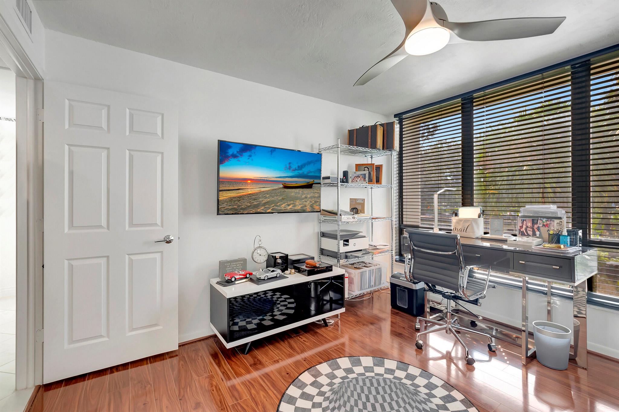 7847 Lakeside Boulevard 1022