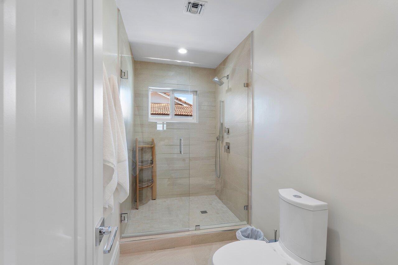 943 Fern Drive