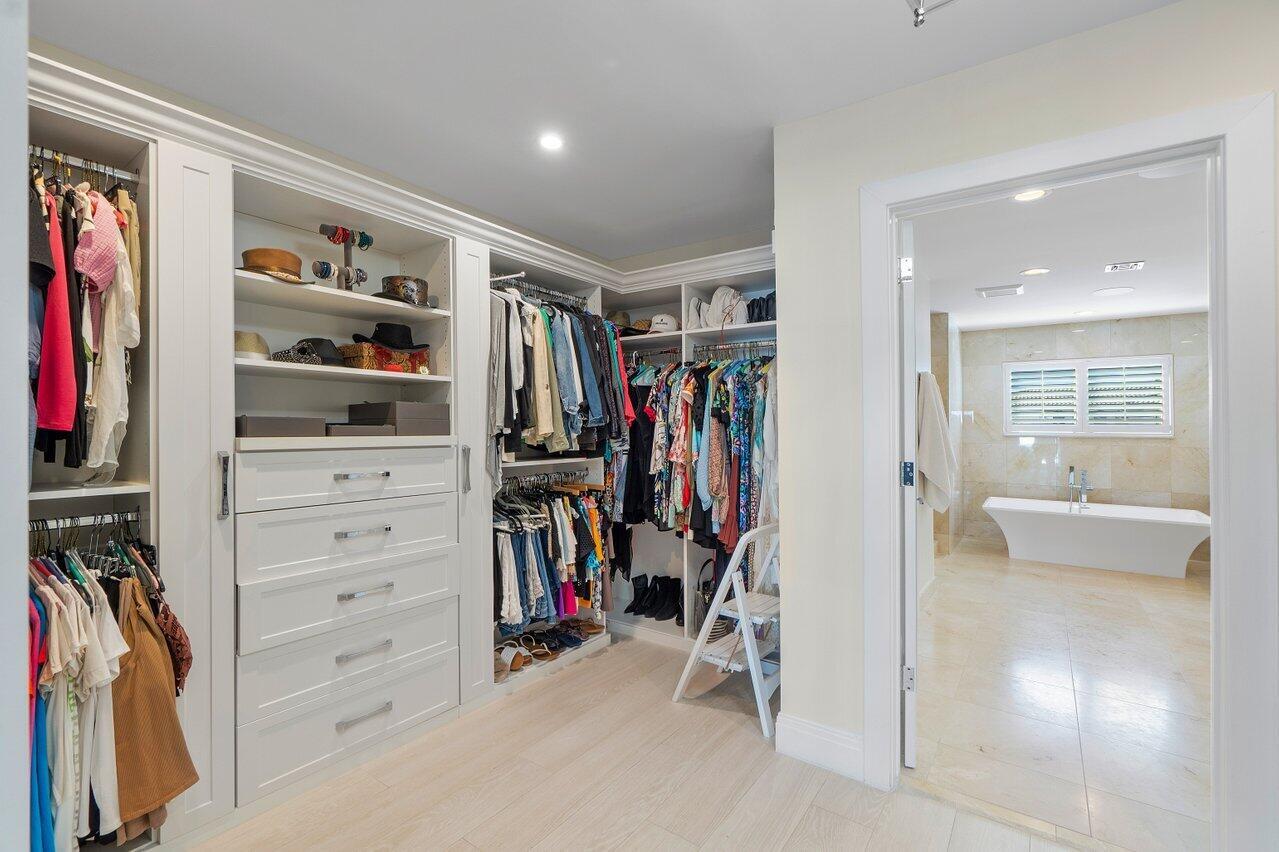 943 Fern Drive