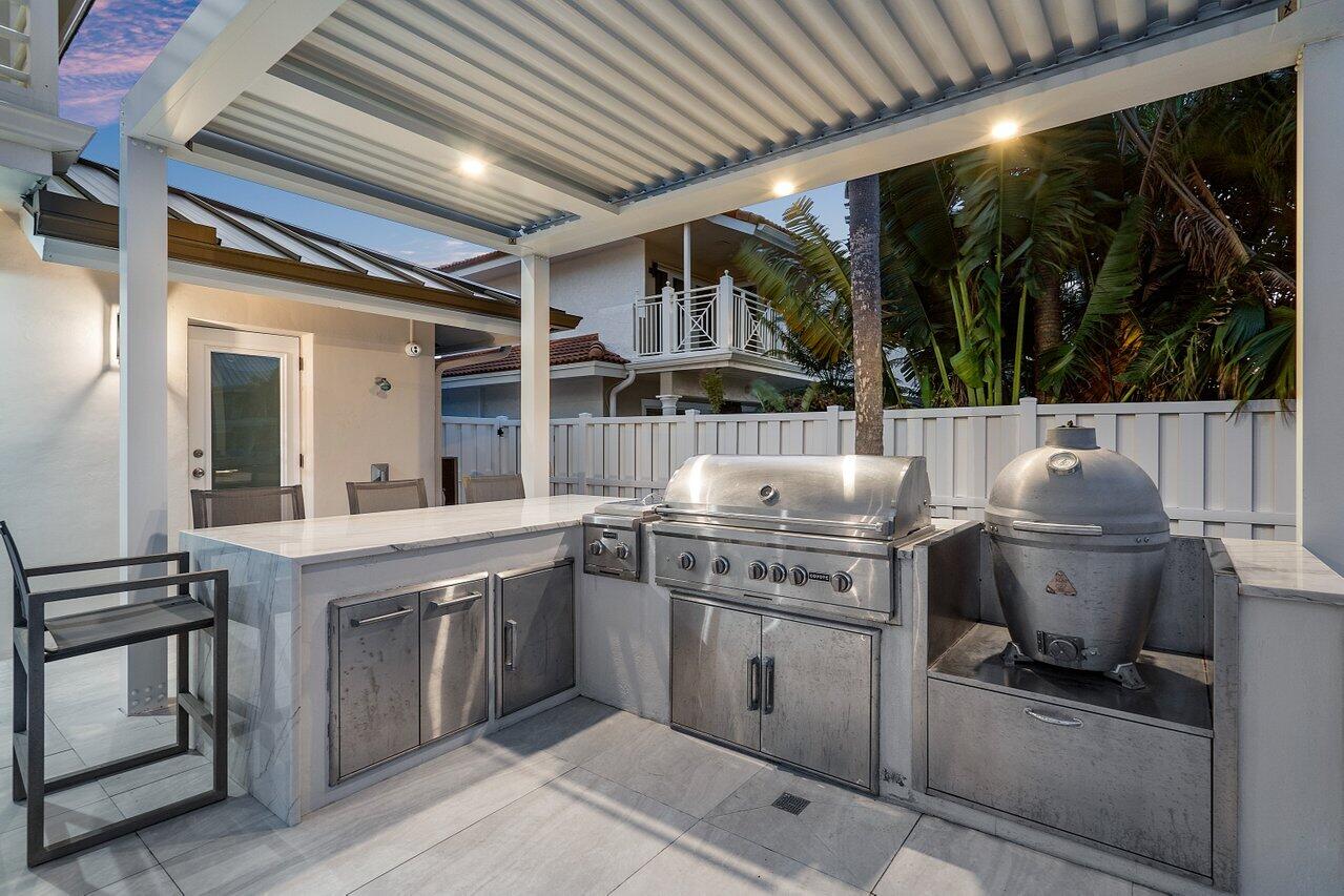 943 Fern Drive