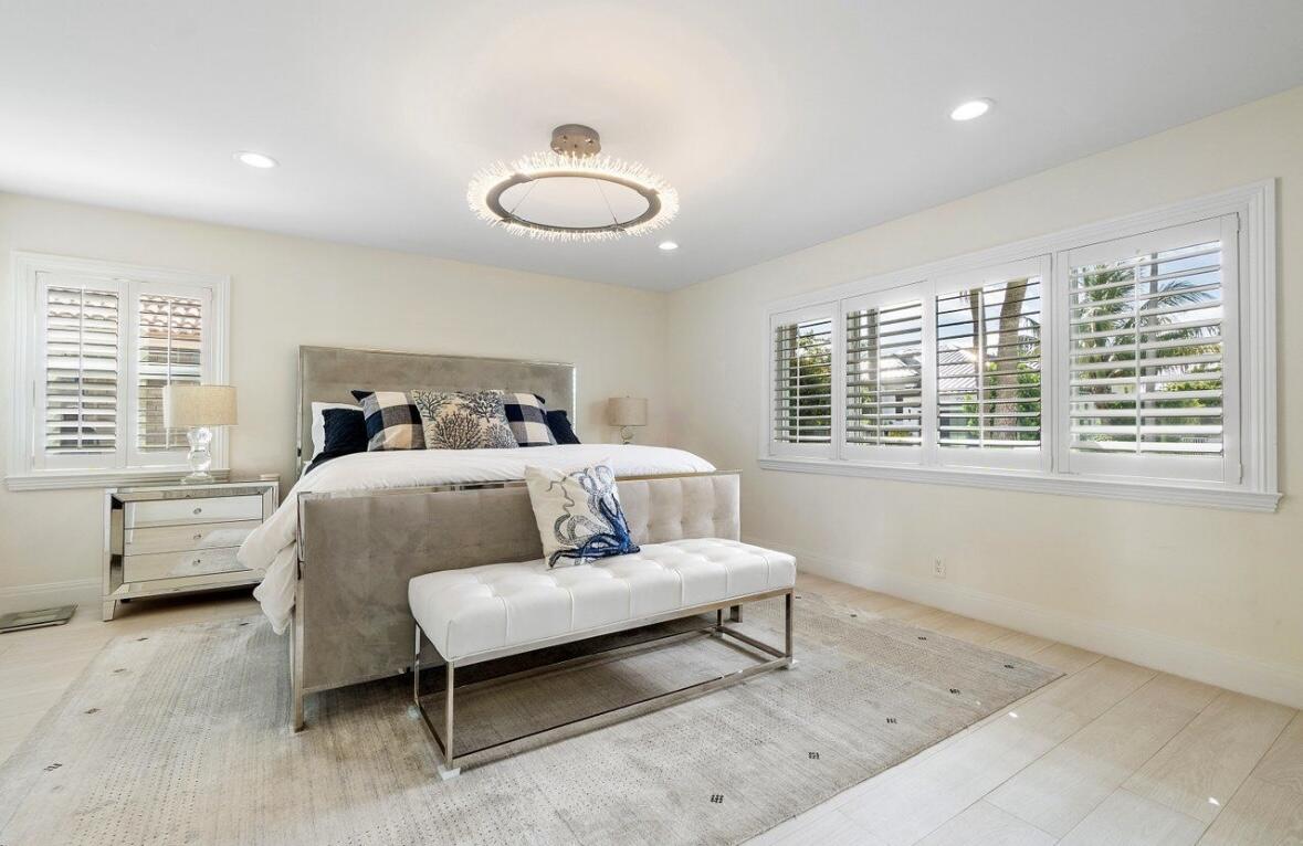 943 Fern Drive