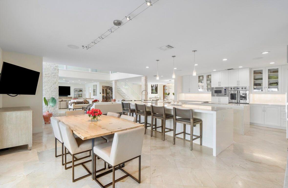 943 Fern Drive