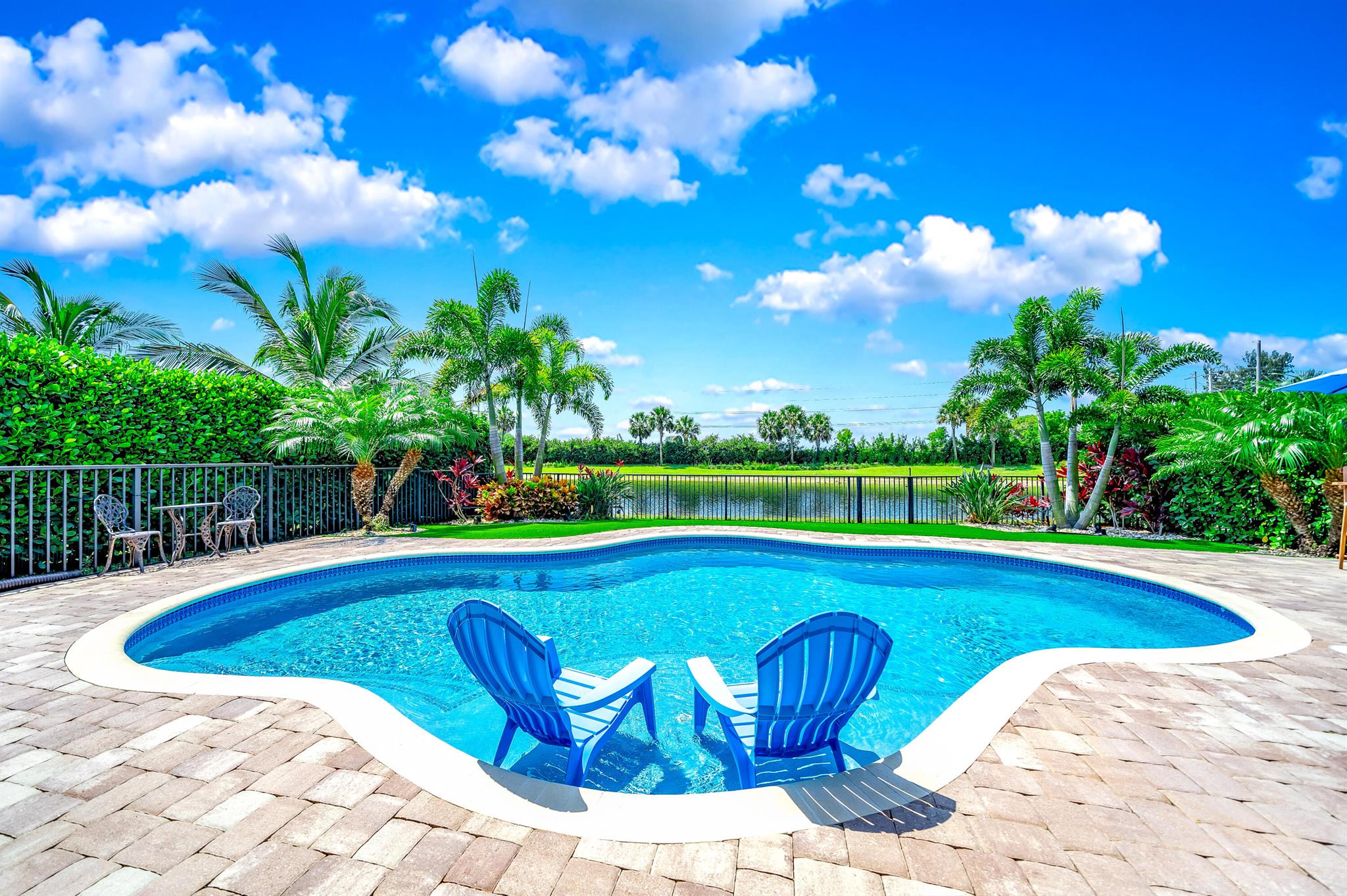 8619 Grand Prix Lane