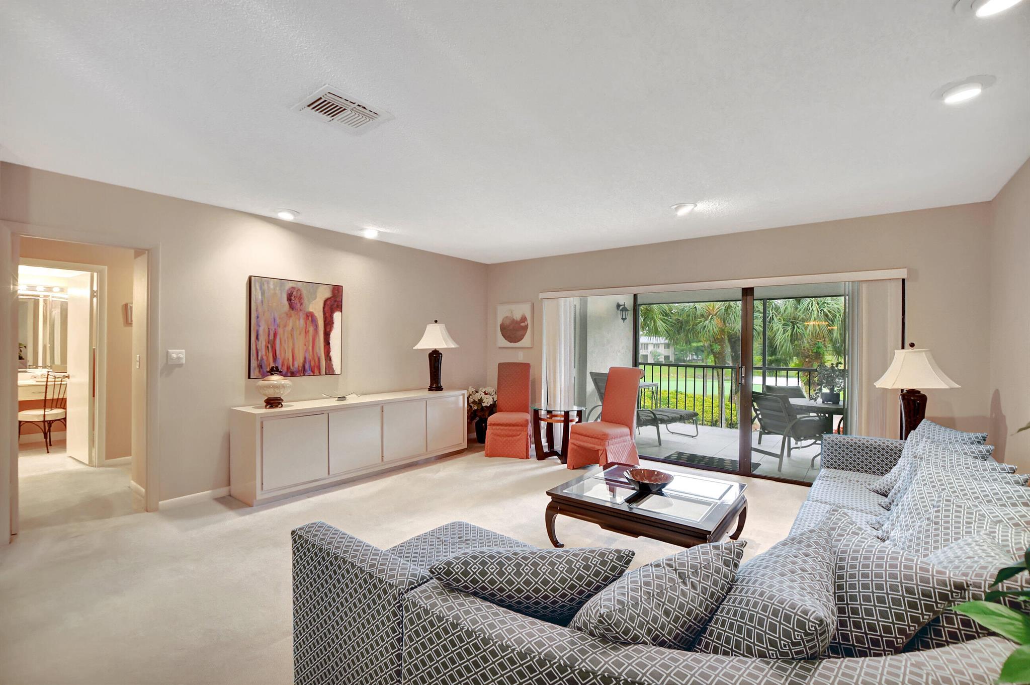 18 Westgate Lane D